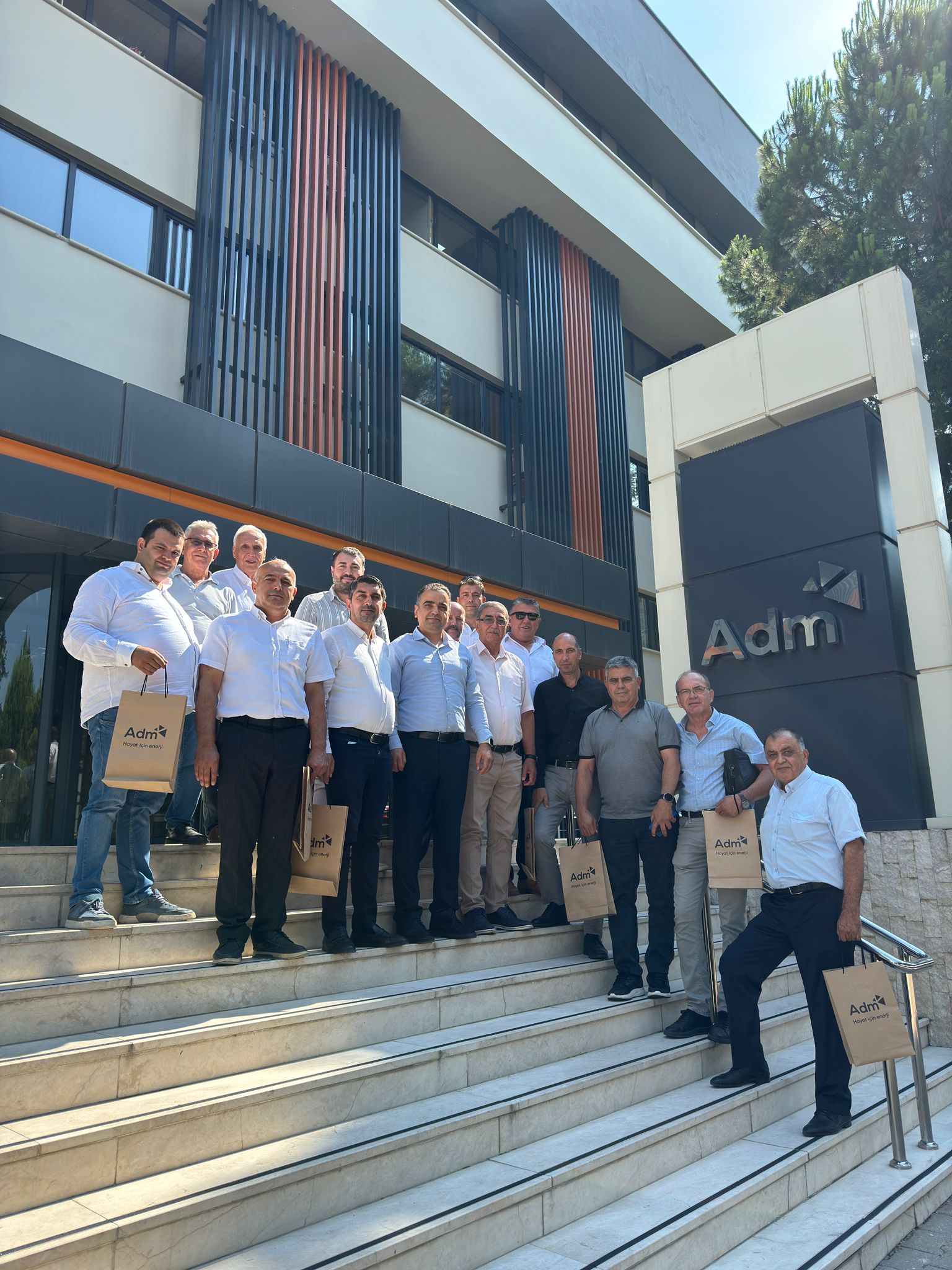 Whatsapp Image 2025 12 17 At 12.13.44 (1)