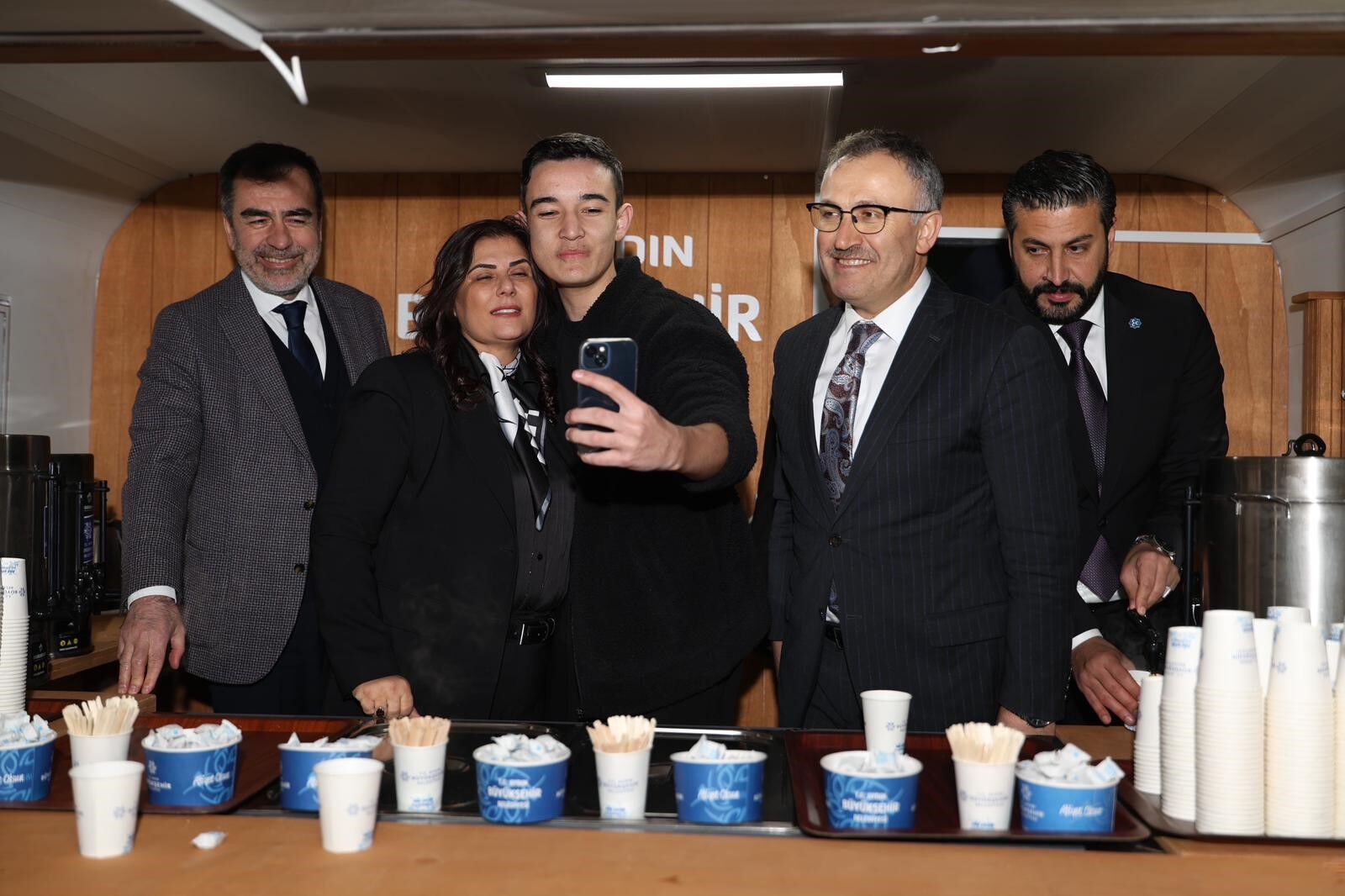 Başkan Çerçioğlu, İncirliova'da Vatandaşlarla Iftar Sofrasında Buluştu (4)