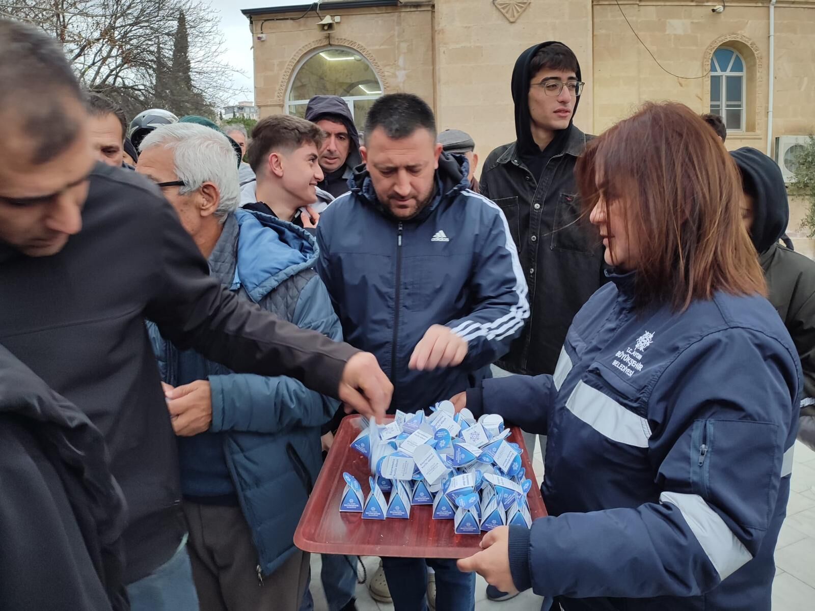 Aydın Büyükşehir Belediyesi’nden Lokumlu Bayramlaşma (7)
