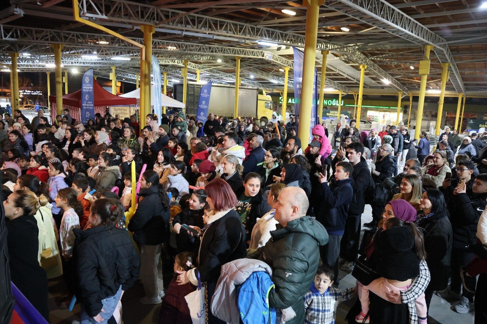 Aydın Büyükşehir Belediyesi'nden Söke'de Ramazan Etkinliği (5)