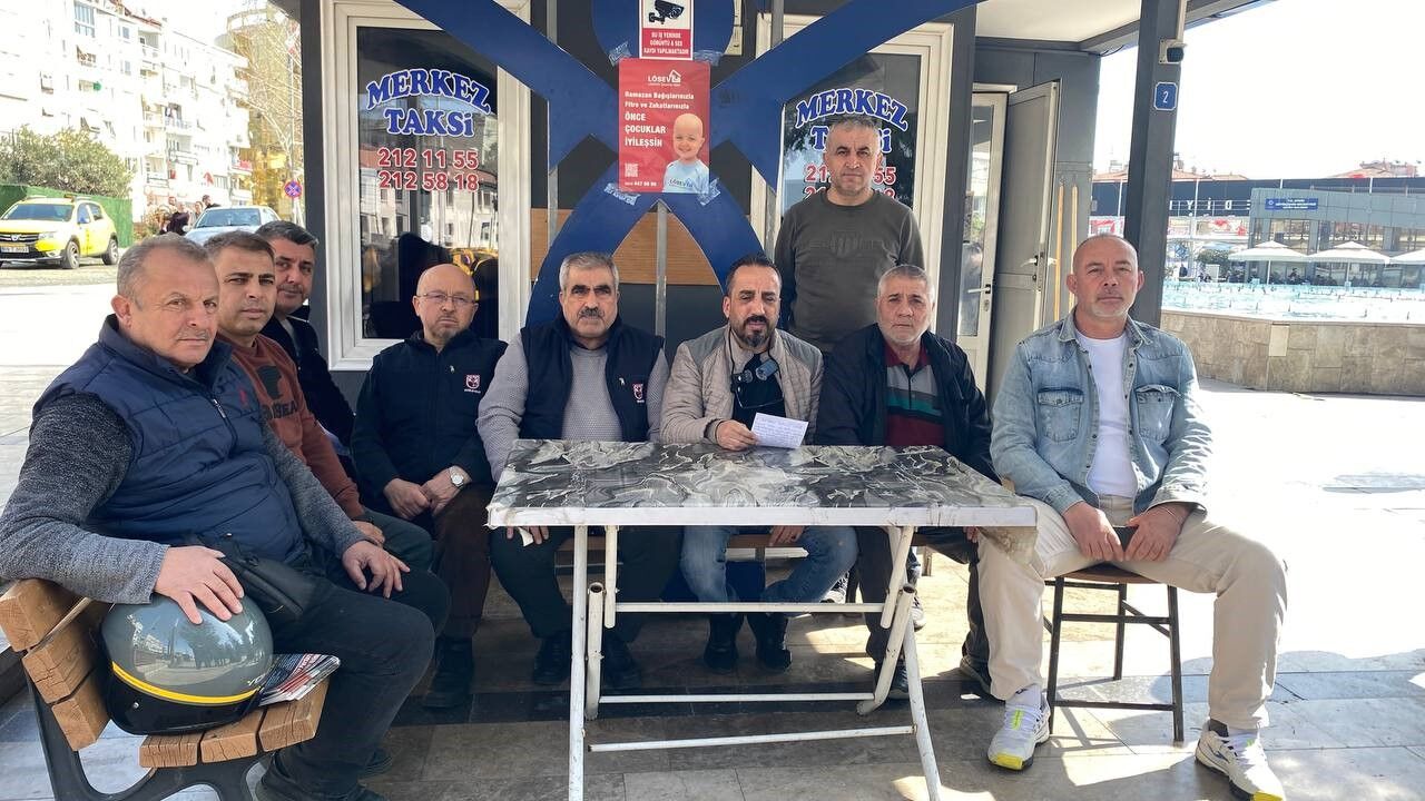 Aydın'da Ticari Taksi Şoförleri Zam Istiyor (2)
