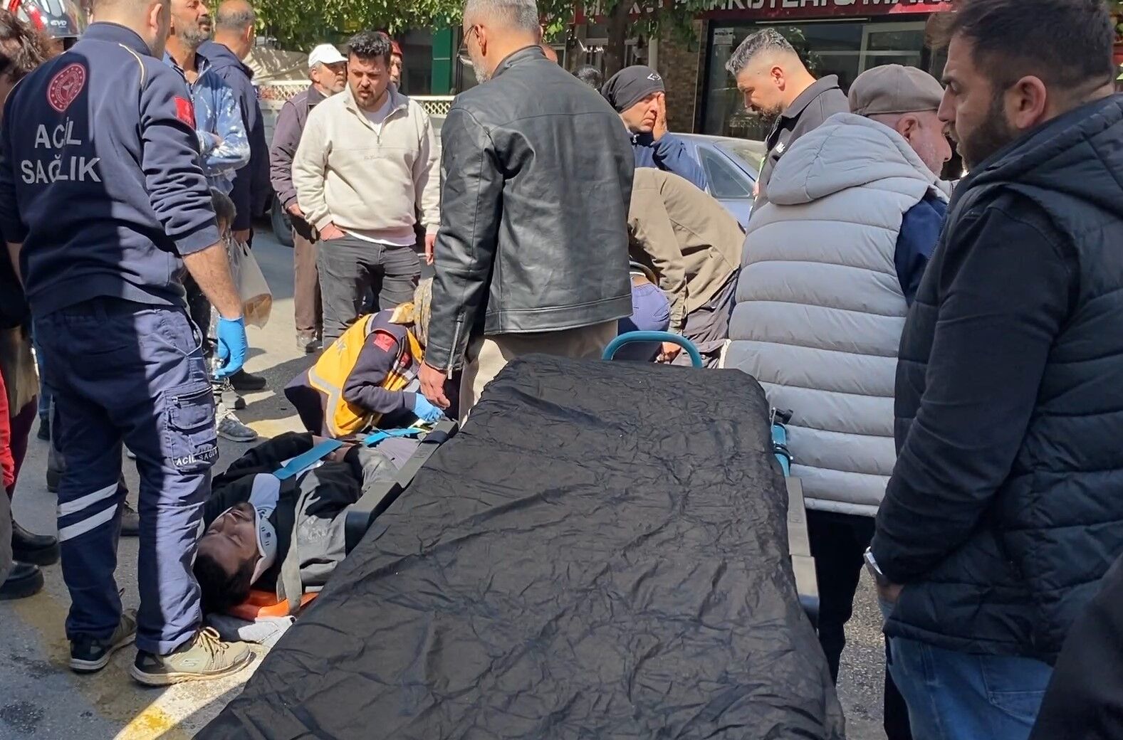 Aydın’da Trafik Kazasında Motosikletli Yaralandı (3)