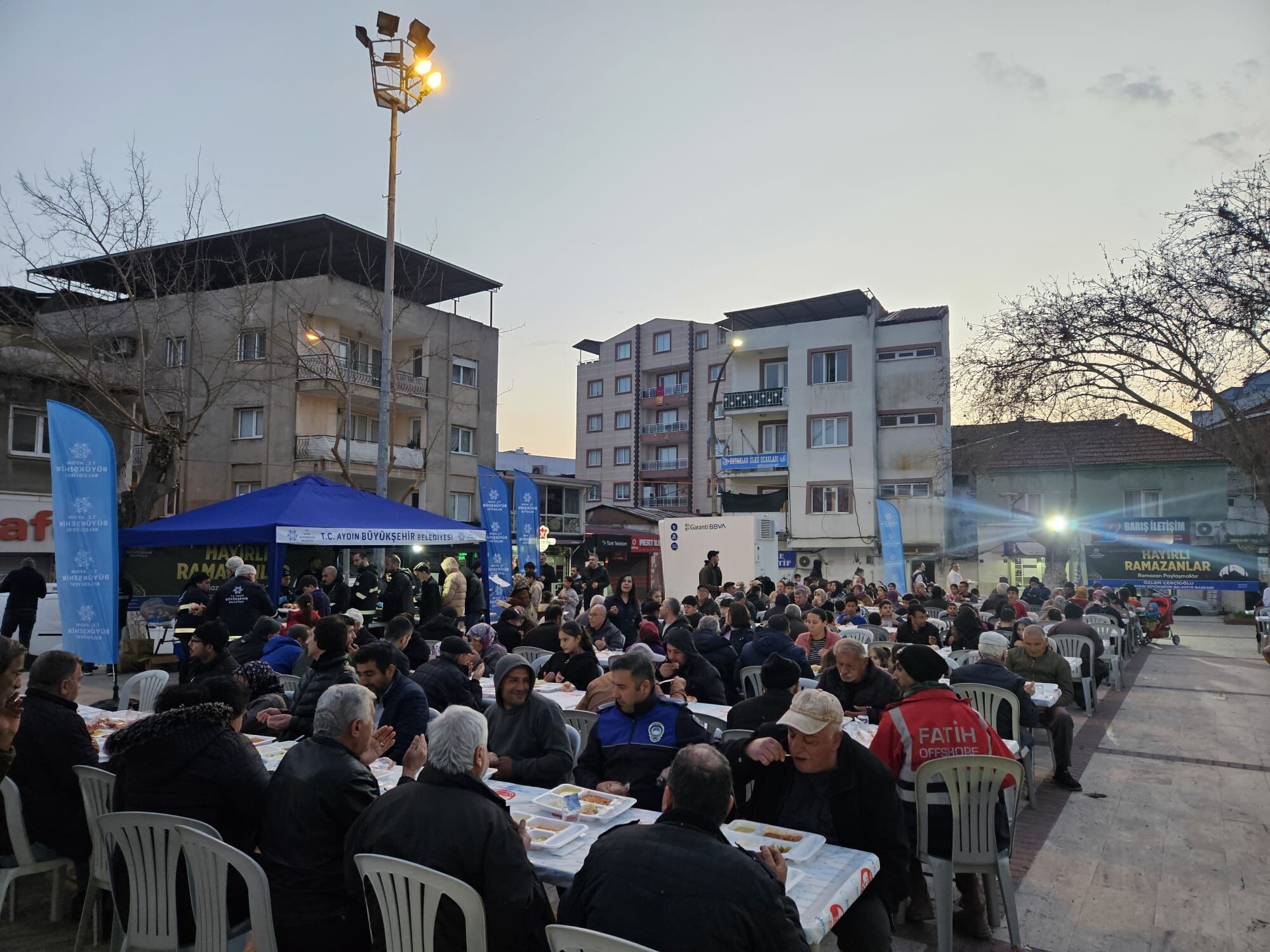 Başkan Çerçioğlu Ramazan Ayının Bereketini Aydın’ın Dört Bir Yanına Taşımayı Sürdürüyor (11)