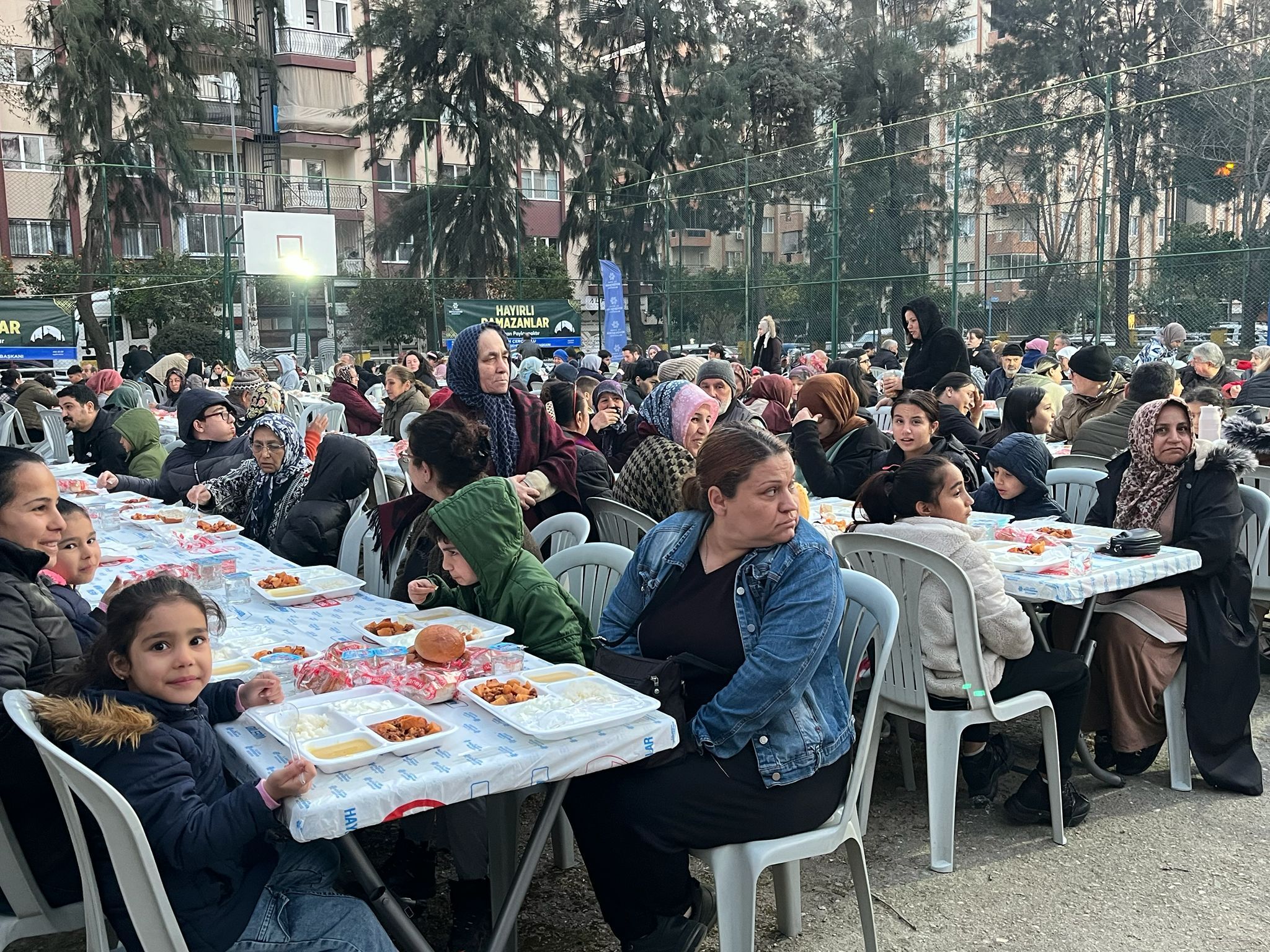 Başkan Çerçioğlu Ramazan Ayının Bereketini Aydın’ın Dört Bir Yanına Taşımayı Sürdürüyor (5)-1