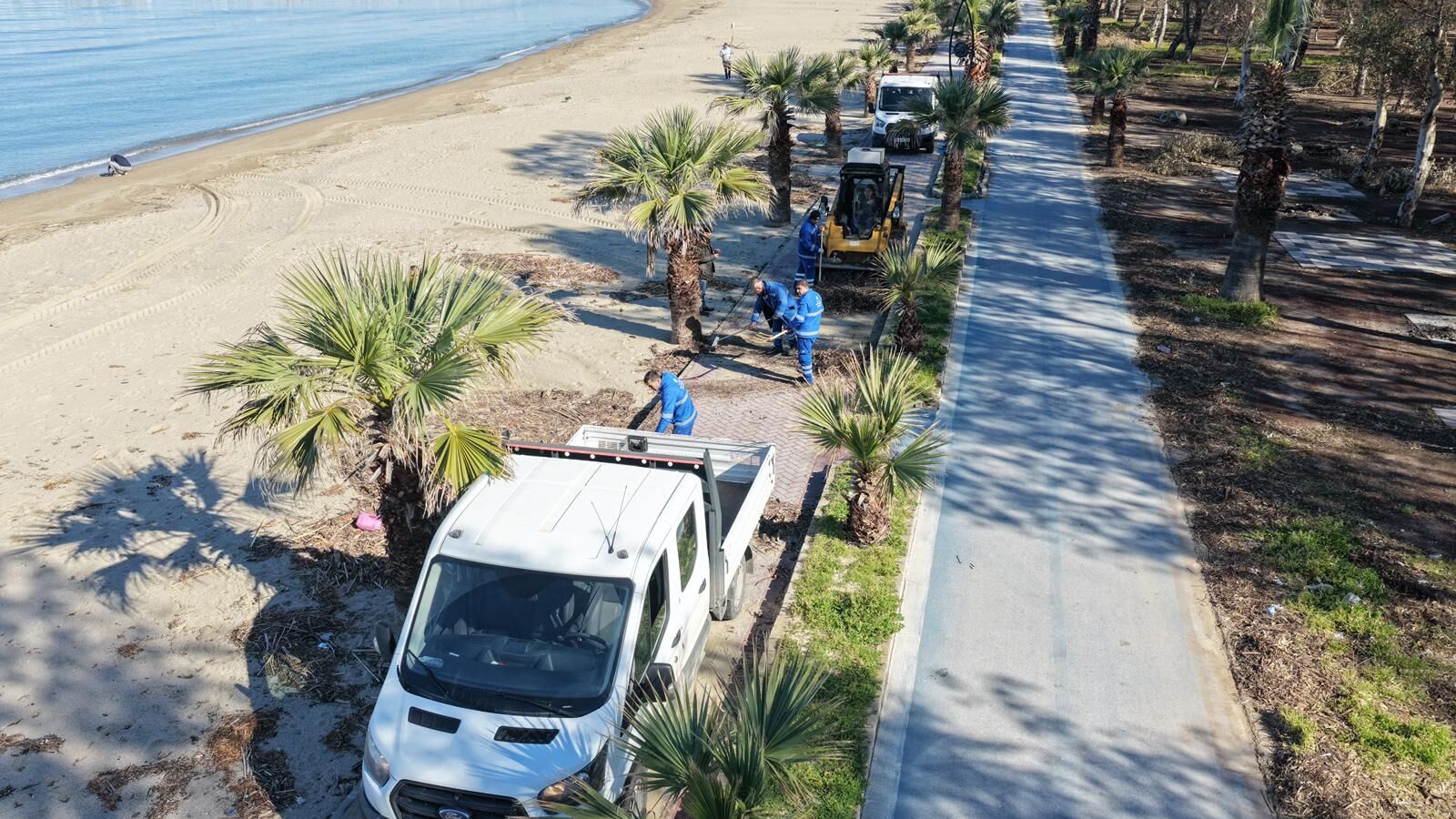 Başkan Çerçioğlu Talimat Verdi, Kuşadası Sevgi Yolu Pırıl Pırıl Oldu (3)