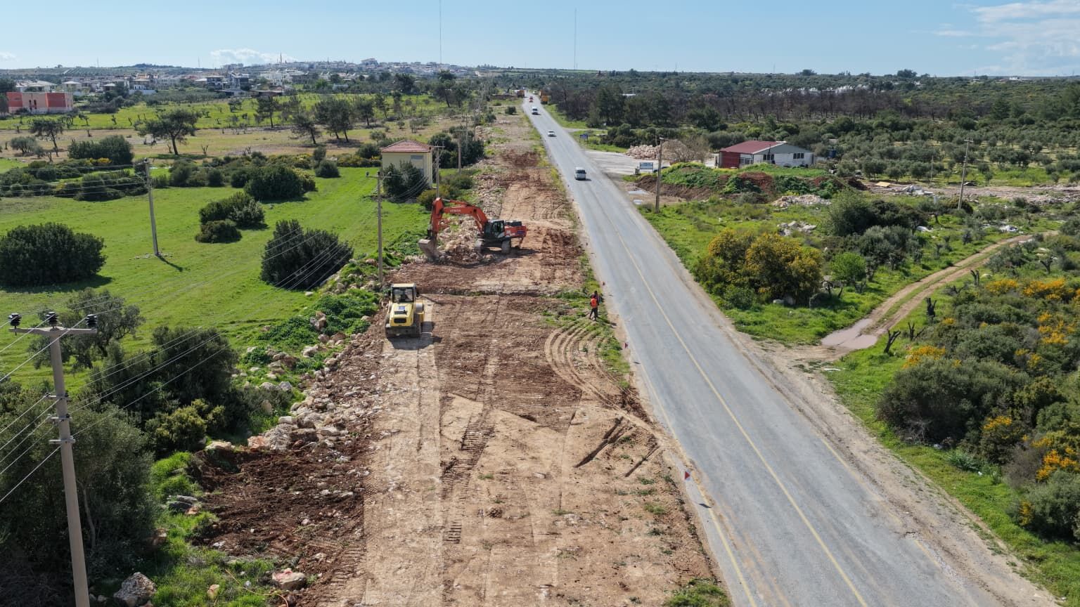 Başkan Çerçioğlu’ndan Akbük’te Yol Yenileme Çalışması (1)