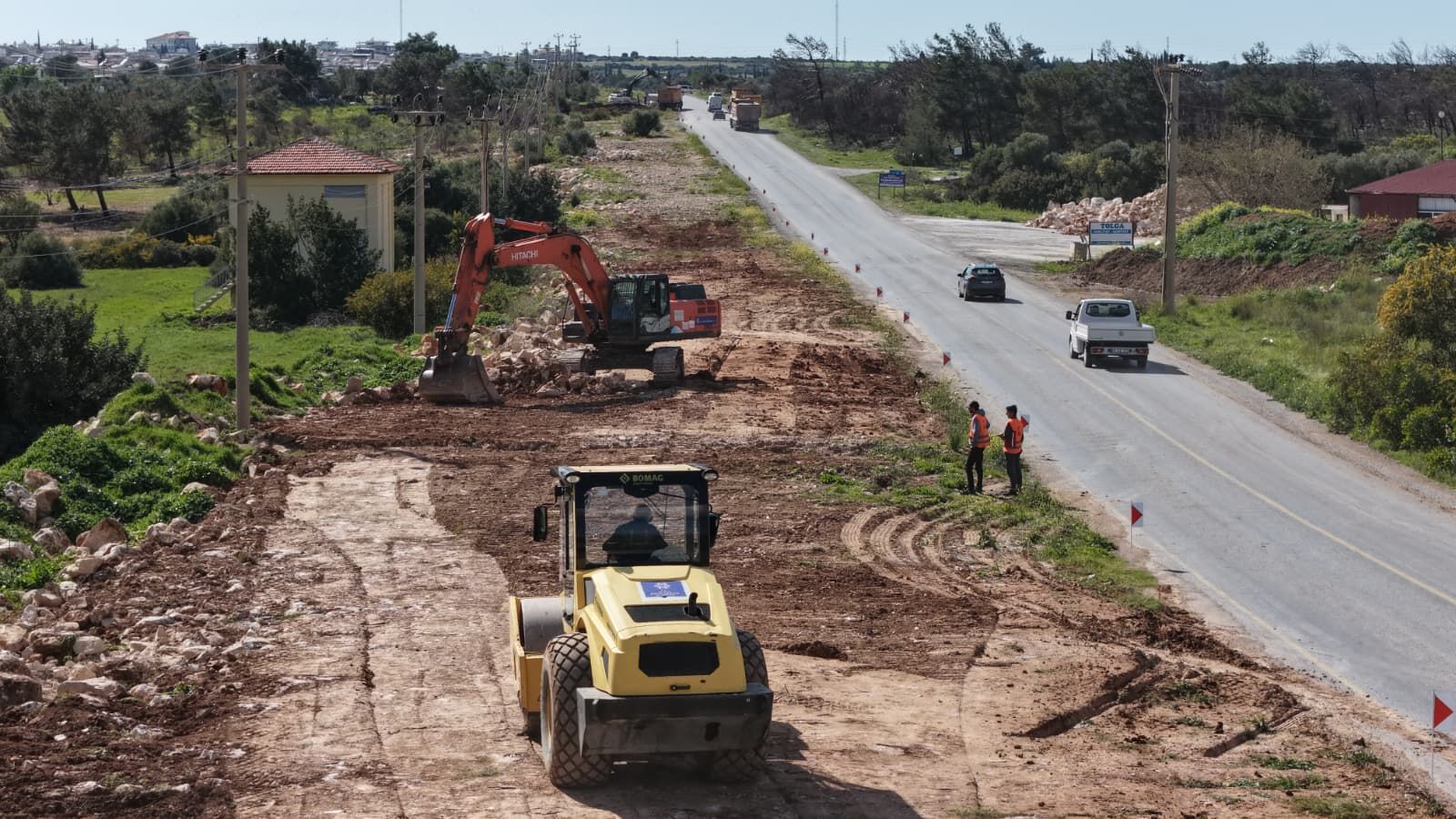 Başkan Çerçioğlu’ndan Akbük’te Yol Yenileme Çalışması (7)