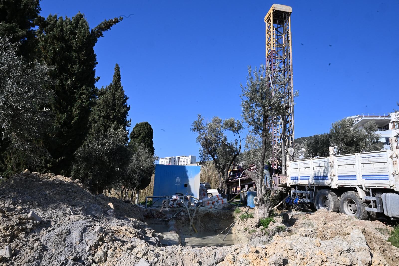 Başkan Çerçioğlu’ndan Kuşadası’nda 8 Ayrı Noktada Çalışma (2)