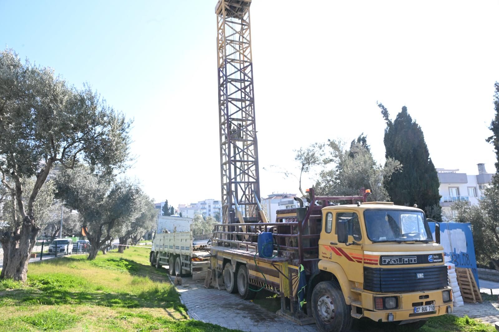 Başkan Çerçioğlu’ndan Kuşadası’nda 8 Ayrı Noktada Çalışma (7)