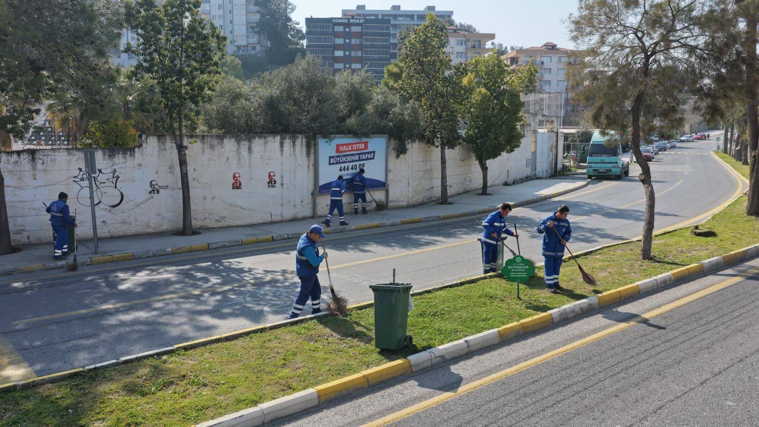 Başkan Çerçioğlu'ndan Ramazan Bayramı Öncesi Kuşadası’nda Yoğun Çalışma (8)