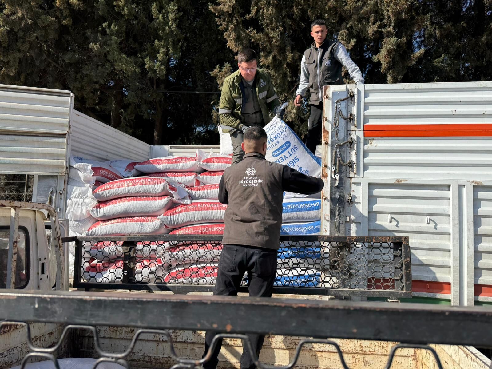 Başkan Çerçioğlu’nun Destekleri Sultanhisar’da Üreticilerle Buluştu (3)