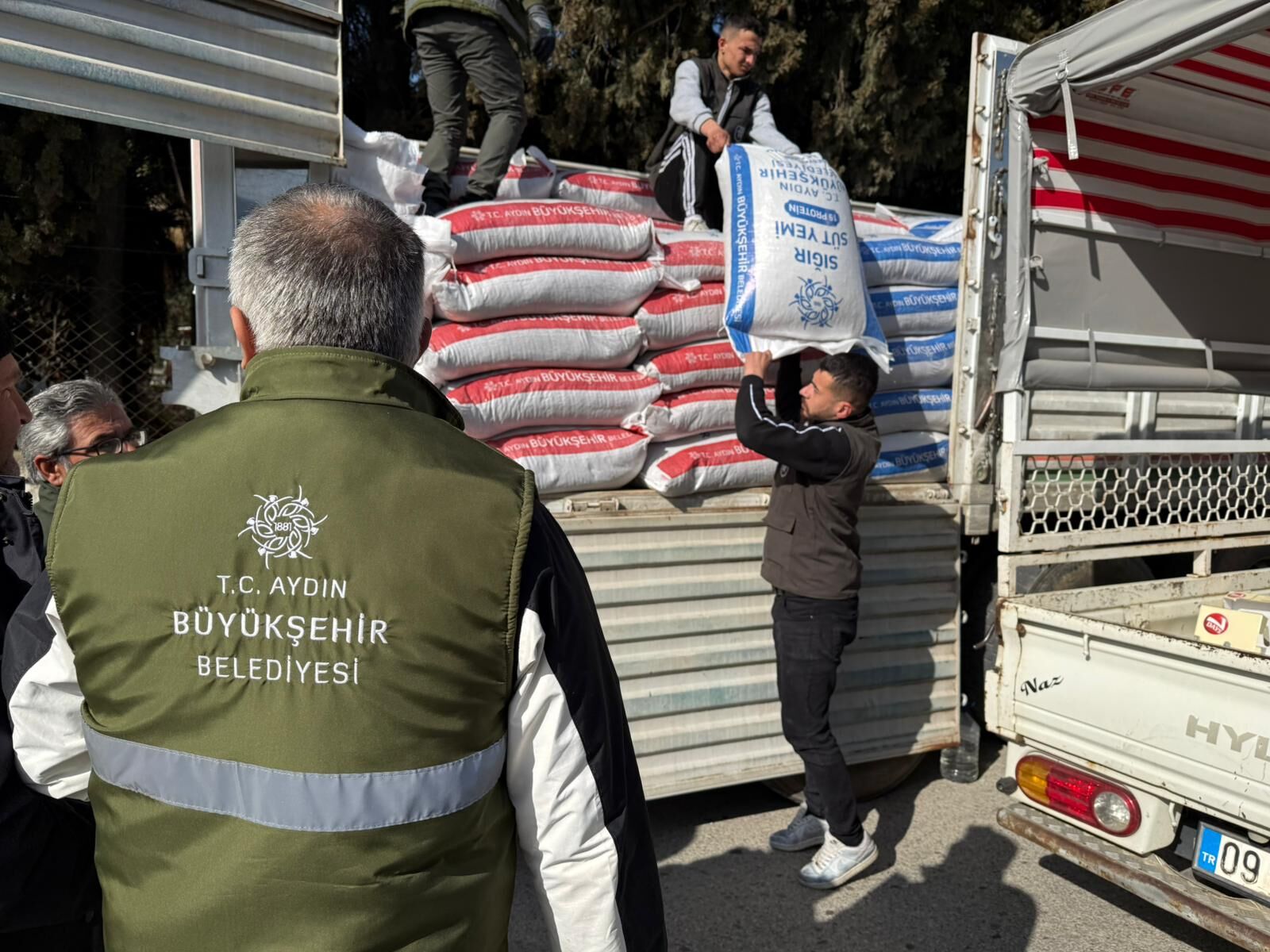 Başkan Çerçioğlu’nun Destekleri Sultanhisar’da Üreticilerle Buluştu (5)