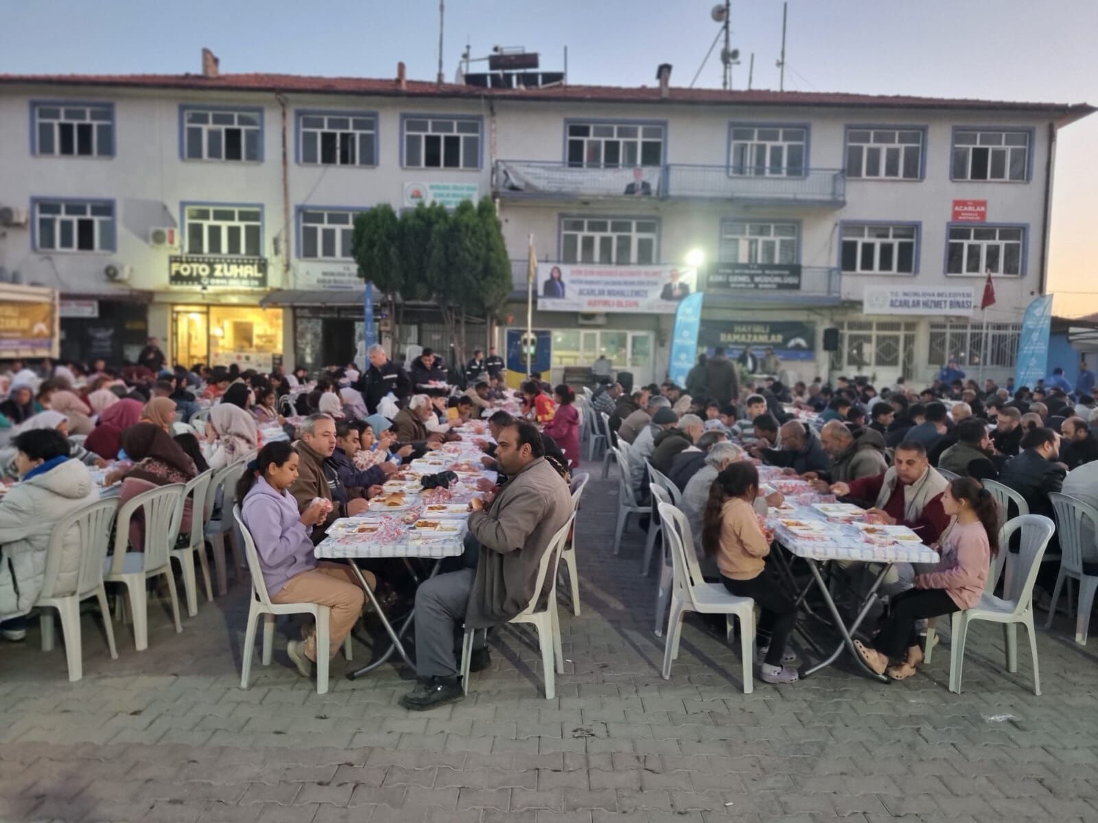 Binlerce Aydınlı Büyükşehir Iftar Sofrasında Buluştu (13)