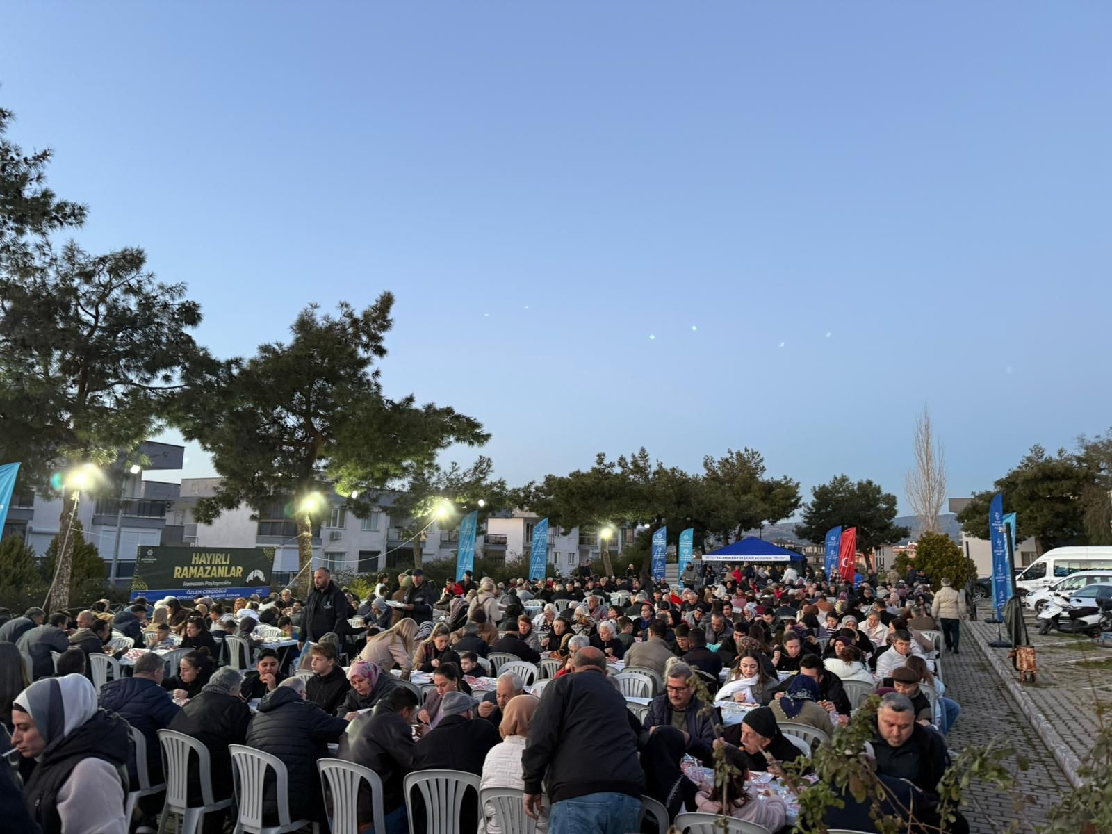 Binlerce Aydınlı Büyükşehir Iftar Sofrasında Buluştu (8)