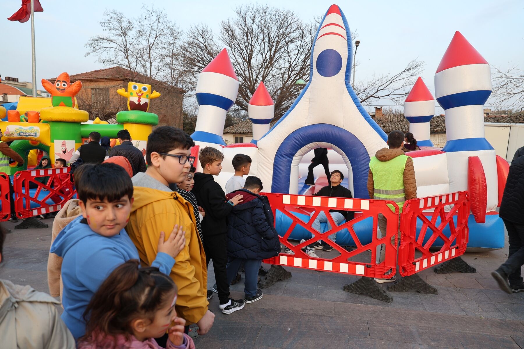 Sultanhisar’da Her Yaştan Vatandaş Büyükşehir Belediyesi’nin Ramazan Etkinlikleriyle Buluştu (4)