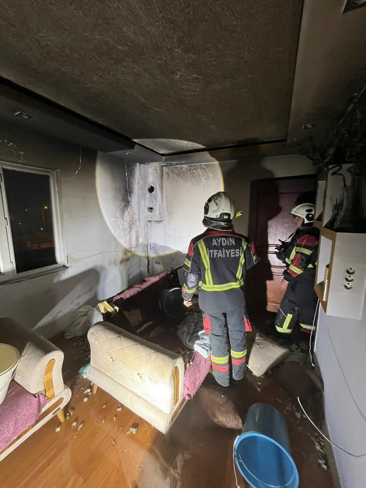 Aydın’da Mahalleli Sokağa Döküldü, Çok Sayıda Ekip Sevk Edildi (1)