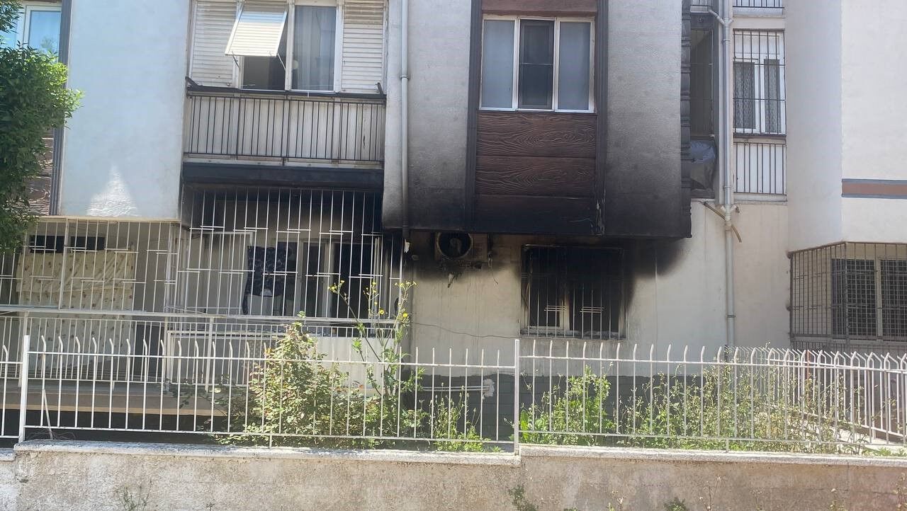 Aydın’da Patlama Sonrası Yangın Çıktı, 30 Yaşındaki Engelli Arda Umut Hayatını Kaybetti (9)