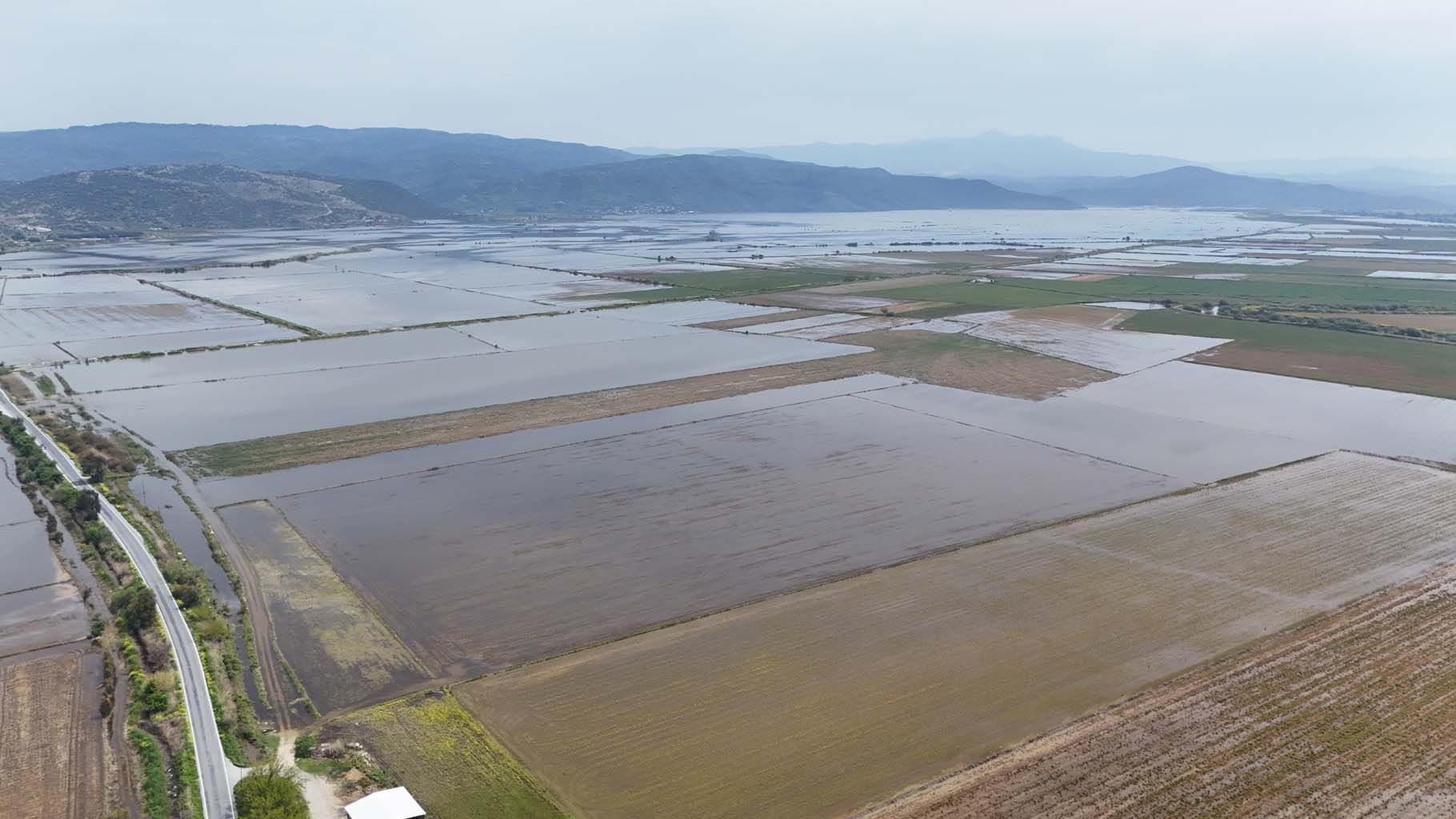 Aydın’daki Taşkının Izleri Havadan Görüntülendi (1)
