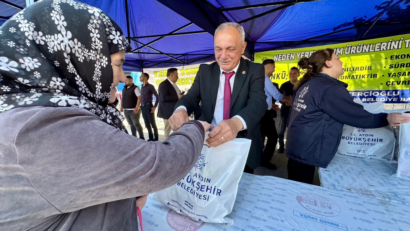Başkan Çerçioğlu Binlerce Fideyi Sultanhisar Ve Buharkent’te Vatandaşlarla Buluşturdu (11)