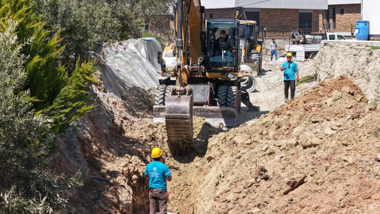 Başkan Çerçioğlu’ndan Kuşadası’nda Altyapı Yatırımı (1)