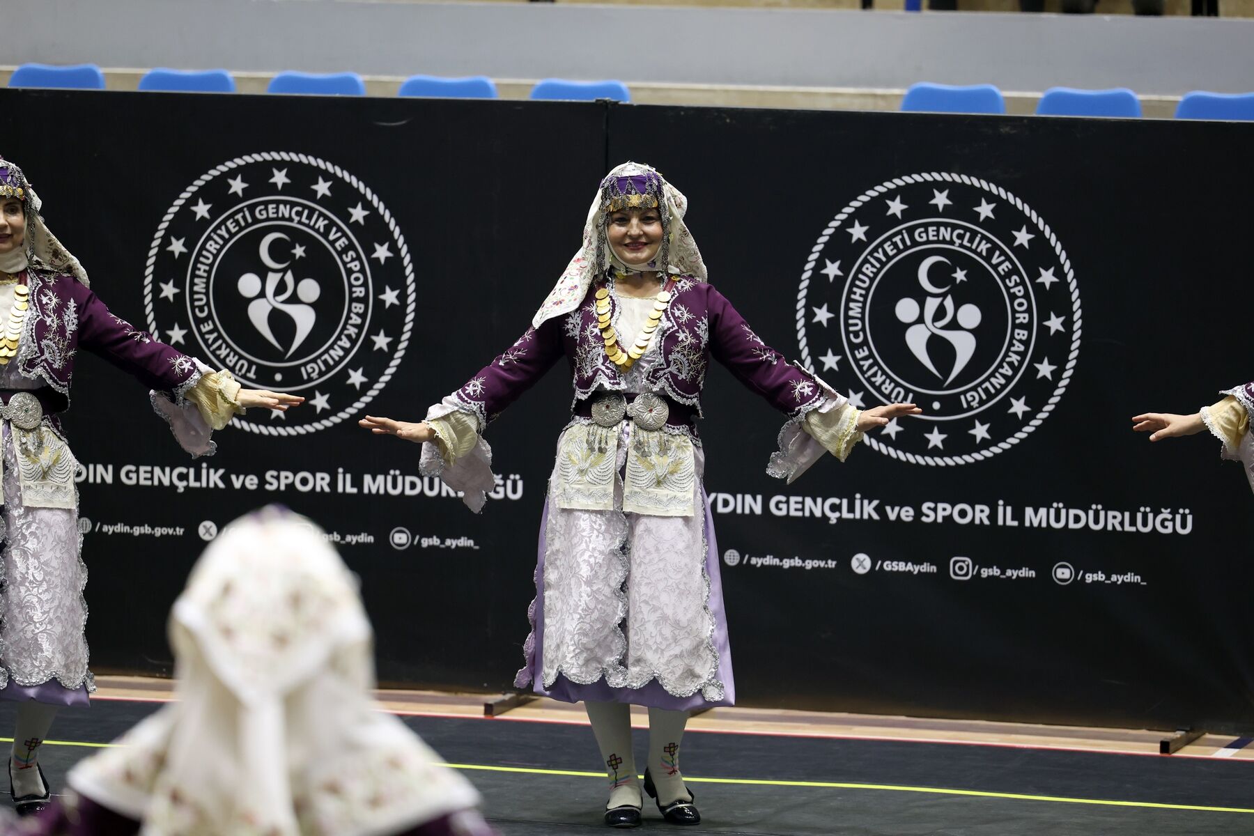 Başkan Çerçioğlu’nun Destekleriyle Aydın Büyükşehir Belediyespor’dan Halk Oyunlarında Birincilik (2)-1