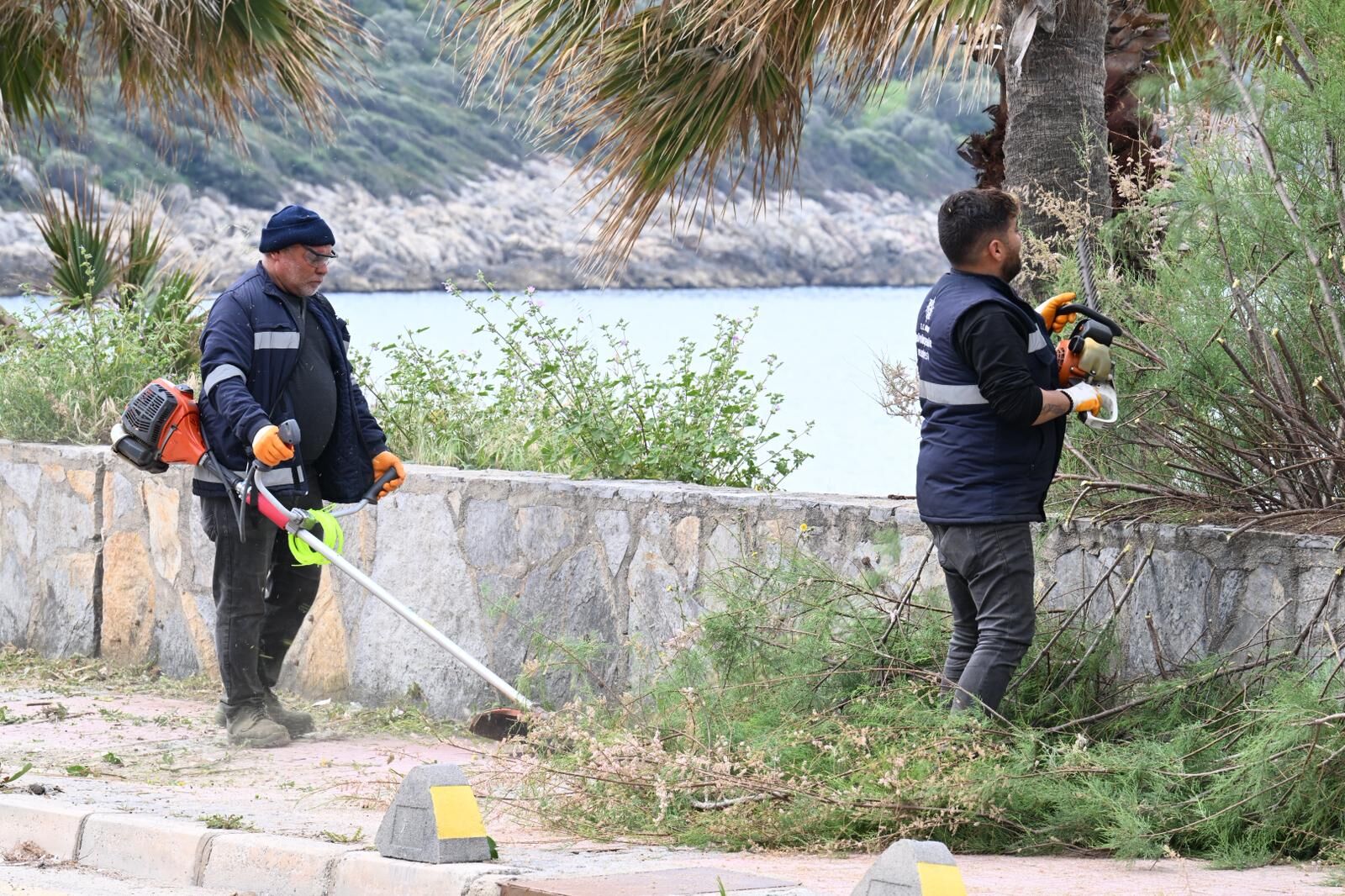 Başkan Çerçioğlu’nun Öncülüğünde Kuşadası’nın Dört Bir Yanında Çalışmalar Devam Ediyor (17)