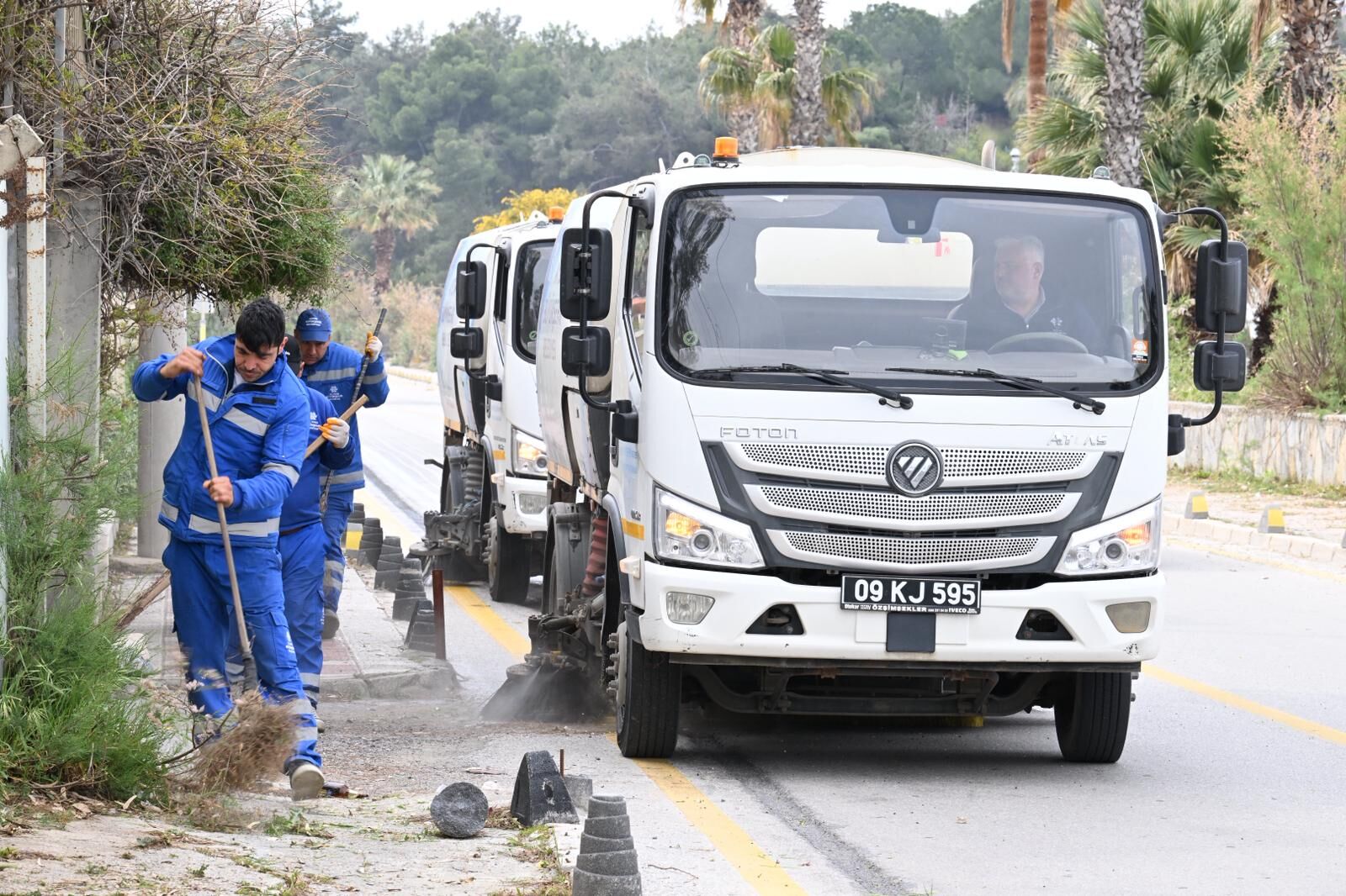 Başkan Çerçioğlu’nun Öncülüğünde Kuşadası’nın Dört Bir Yanında Çalışmalar Devam Ediyor (18)
