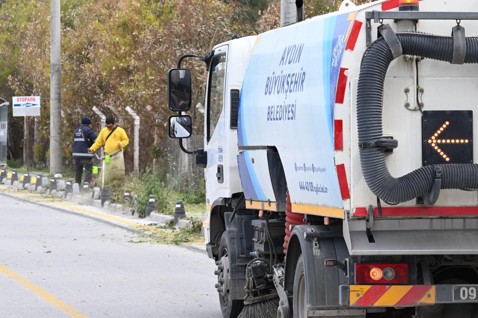 Başkan Çerçioğlu’nun Öncülüğünde Kuşadası’nın Dört Bir Yanında Çalışmalar Devam Ediyor (19)