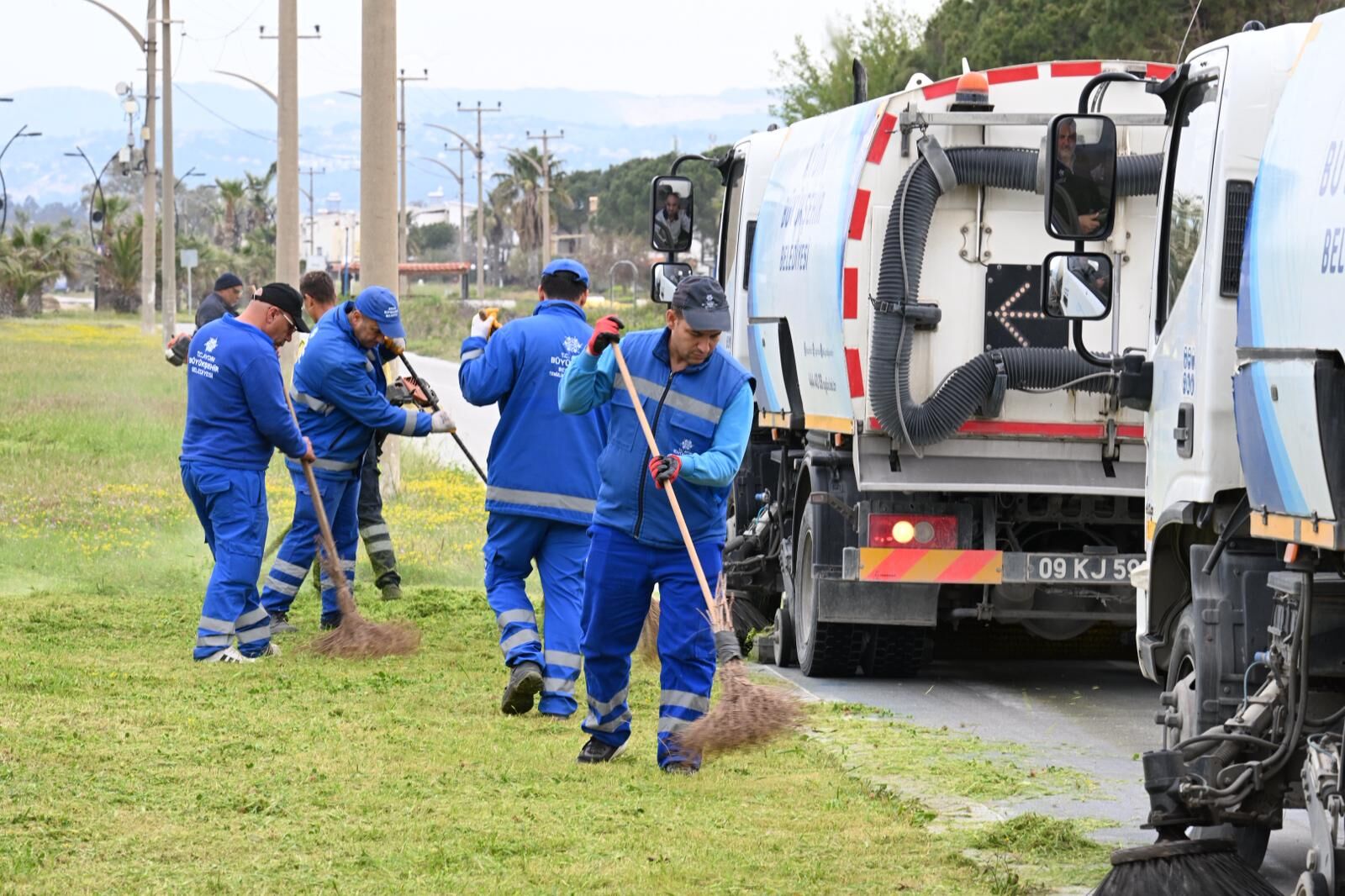Başkan Çerçioğlu’nun Öncülüğünde Kuşadası’nın Dört Bir Yanında Çalışmalar Devam Ediyor (3)
