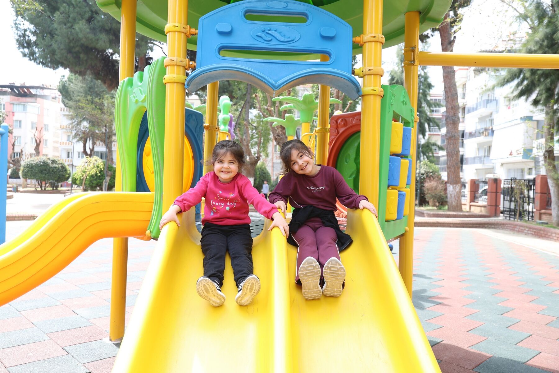 Muhtardan Başkan Çerçioğlu’na Hizmet Teşekkürü Çocuklarımız Mutlu, Biz Mutluyuz (5)