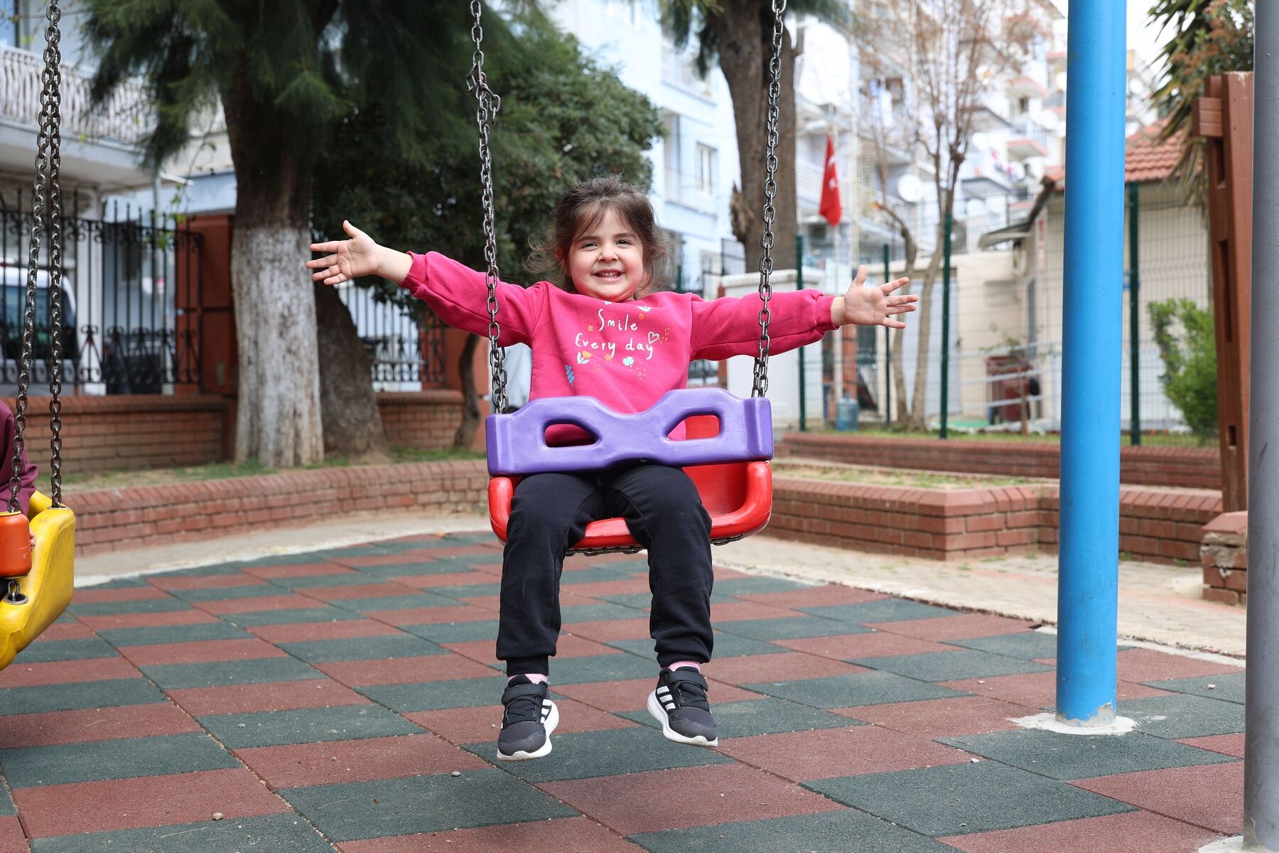 Muhtardan Başkan Çerçioğlu’na Hizmet Teşekkürü Çocuklarımız Mutlu, Biz Mutluyuz (6)