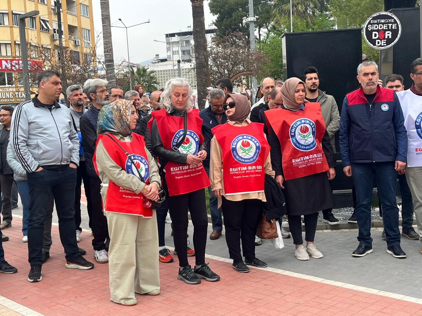 Whatsapp Image 2026 04 15 At 16.40.41 (1)