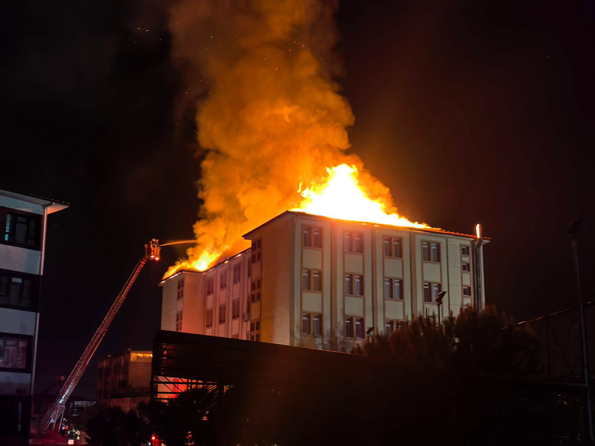 Whatsapp Image 2026 04 18 At 22.39.43