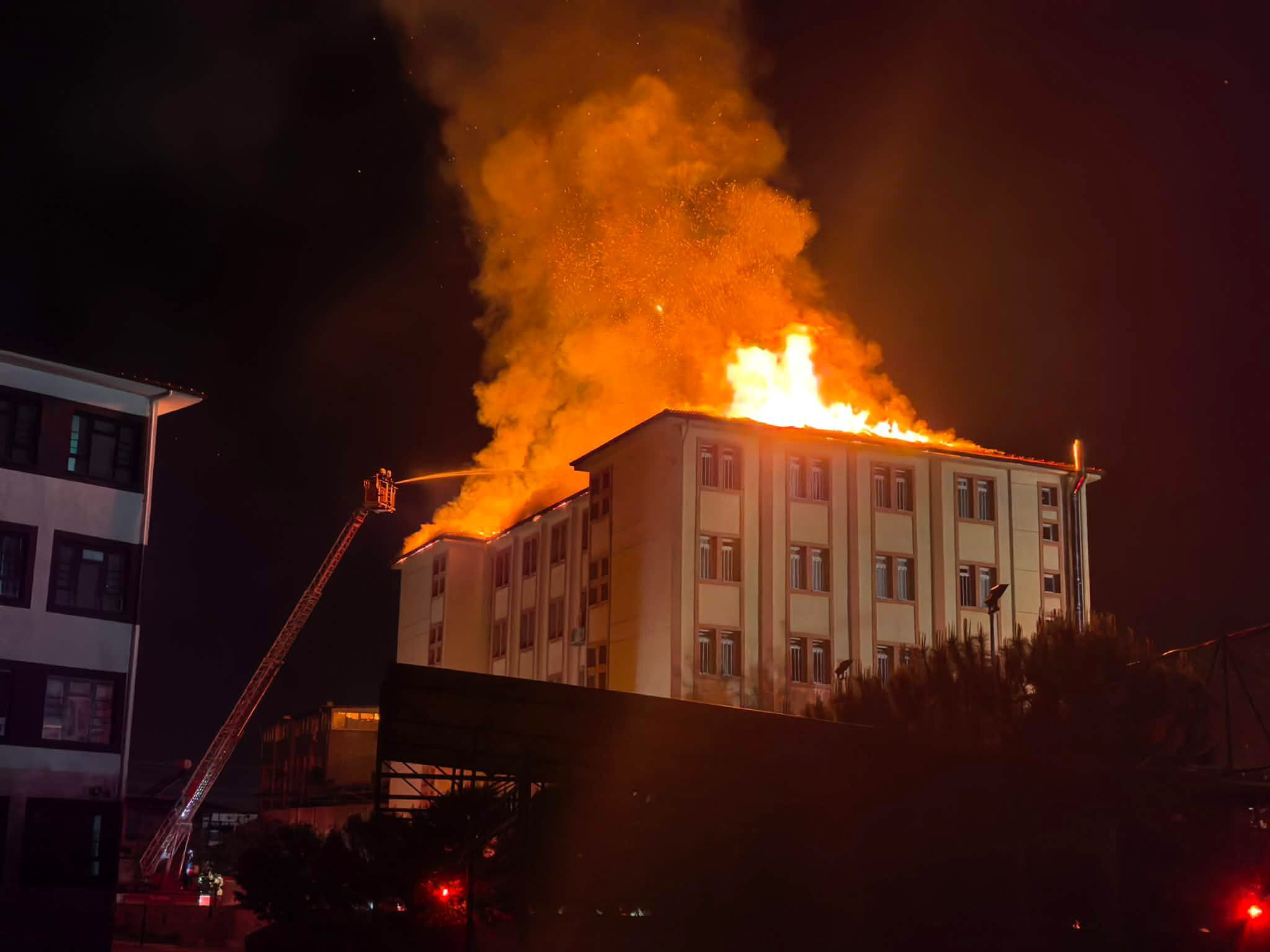 Whatsapp Image 2026 04 18 At 22.39.44 (1)