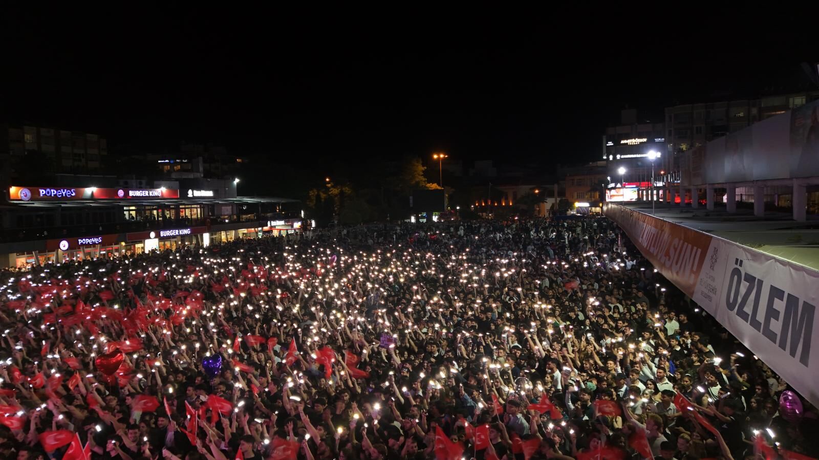 Aydın Büyükşehir Belediyesi 19 Mayıs Atatürk’ü Anma, Gençlik Ve Spor Bayramı’nı 40 Bin Aydınlıyla Kutladı (5)