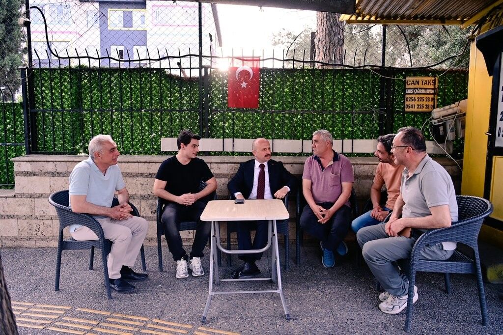 Aydın’ın Yeni Valisi Dr. Osman Varol Esnafla Bir Araya Geldi (2)