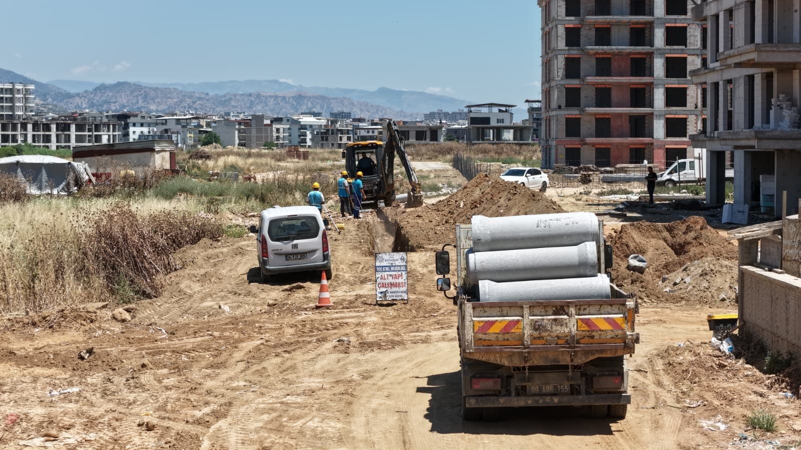 Başkan Çerçioğlu’nun Talimatıyla Altyapı Çalışmaları Aralıksız Sürüyor (5)