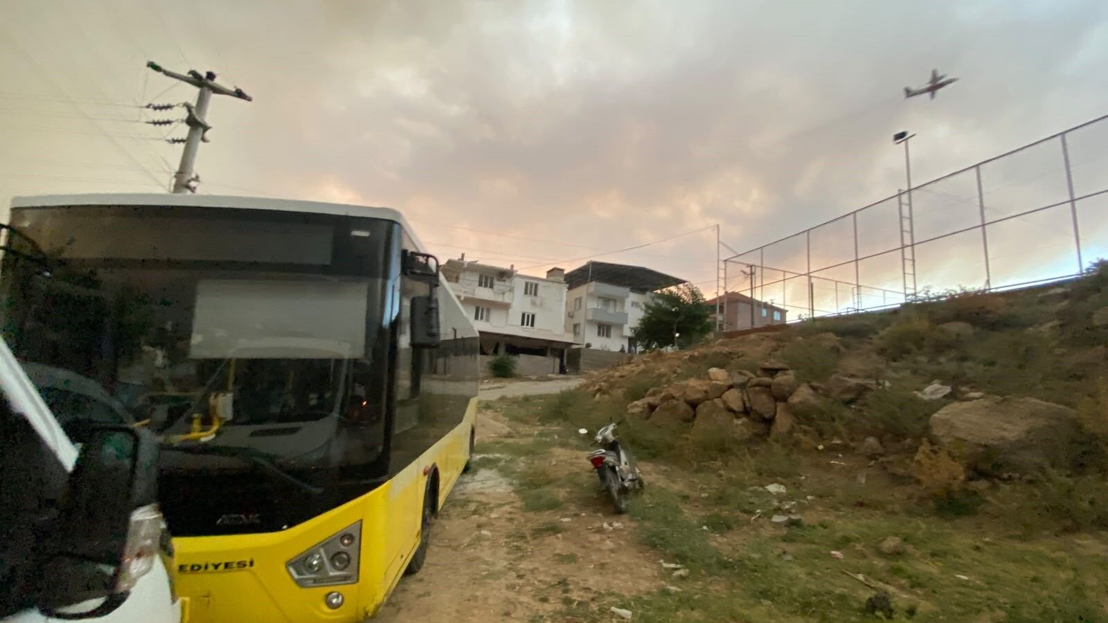 Aydın Kabusu Yaşıyor, Büyükşehir Otobüsleri Vatandaşları Tahliye Etmek Için Hazırlandı (2)