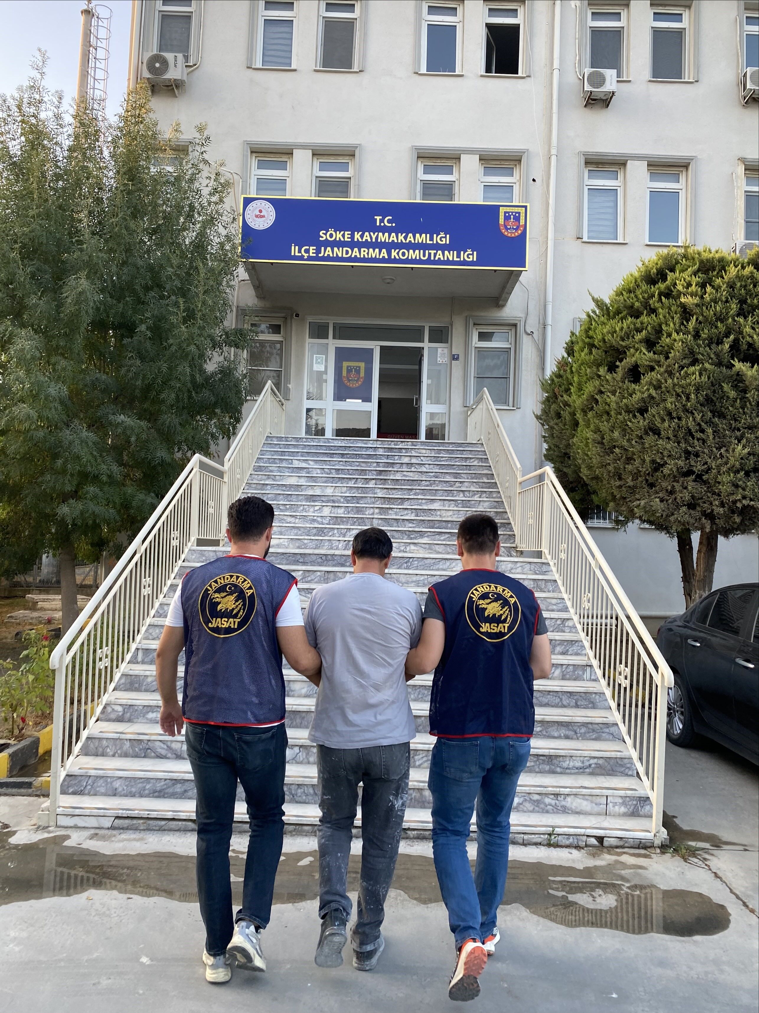 Aydın’da 3 Kişi Kıskıvrak Yakalandı (1)