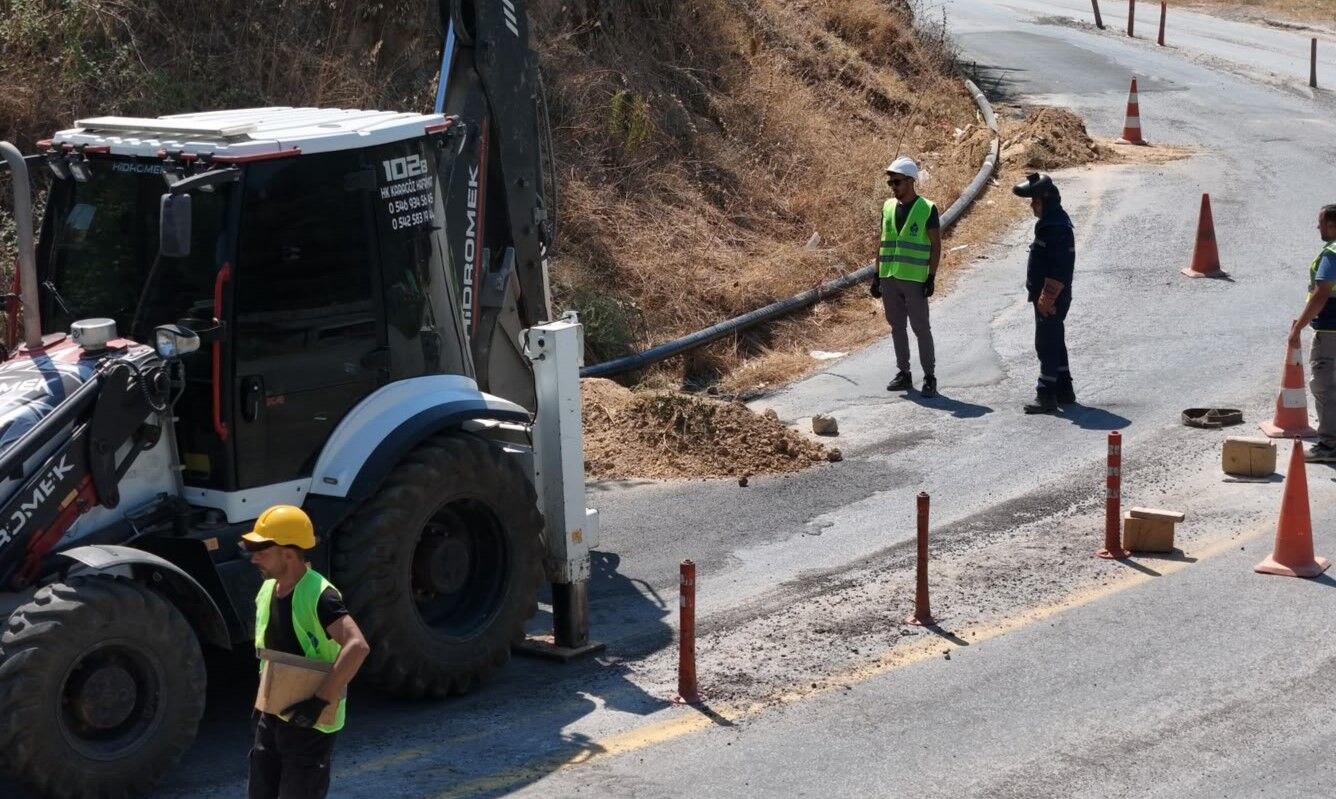 Çerçioğlu Çalışıyor, Mahallelerin Altyapısı Yenileniyor (3)