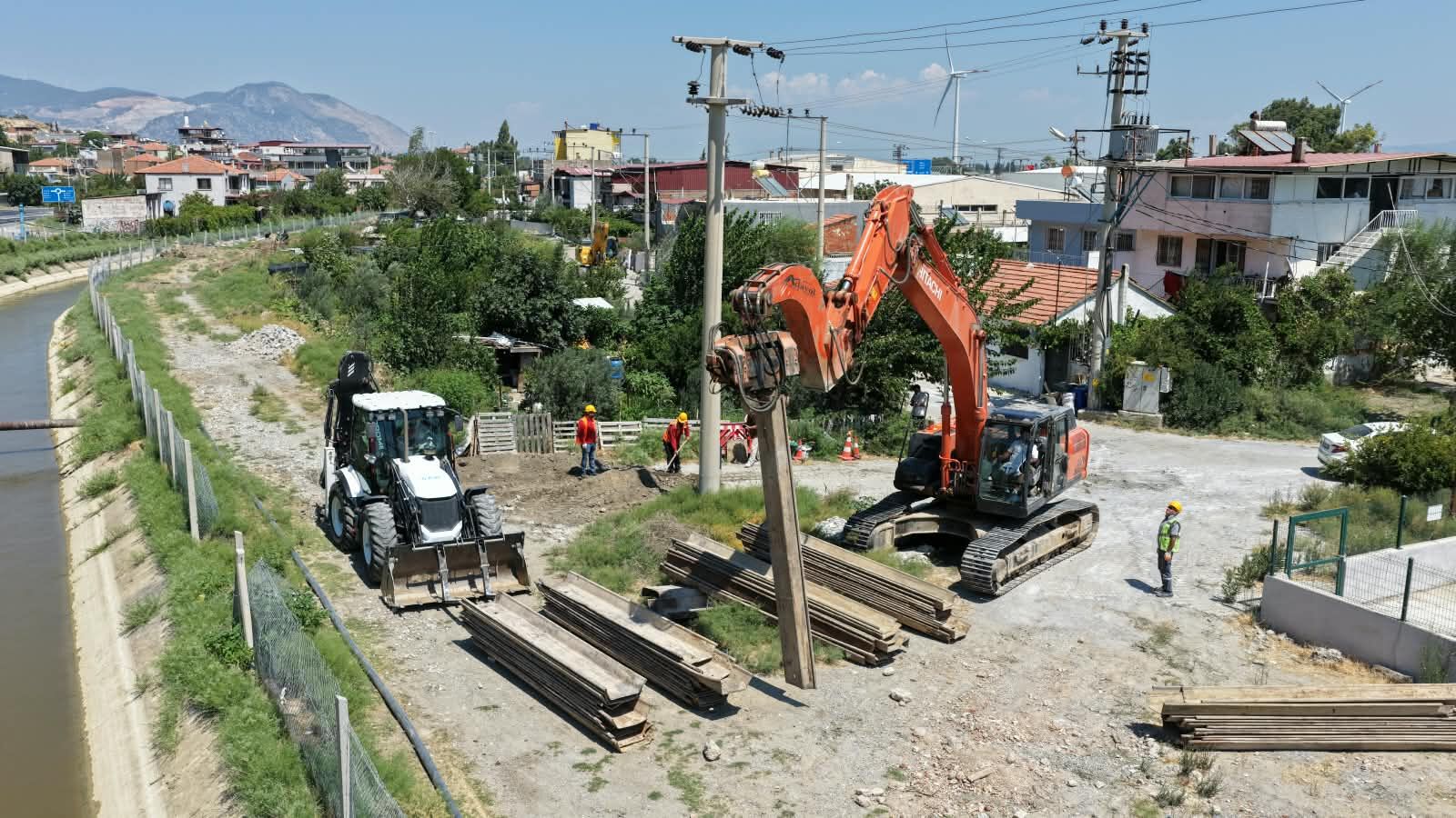 Söke’nin Altyapısına Çerçioğlu Güvencesi 9 Bin 700 Metrelik Yeni Kanalizasyon Hattı (4)