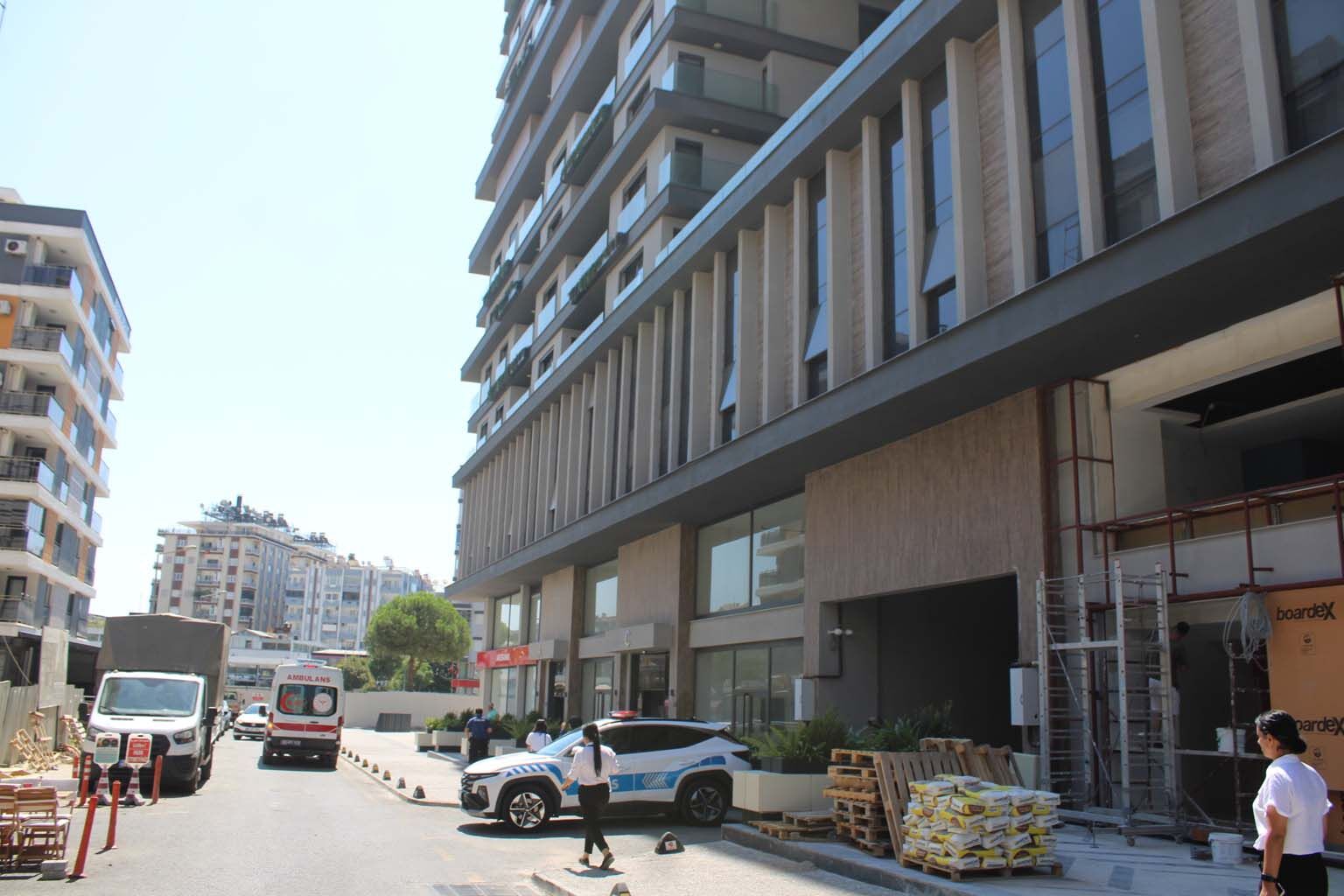 A W782079 02