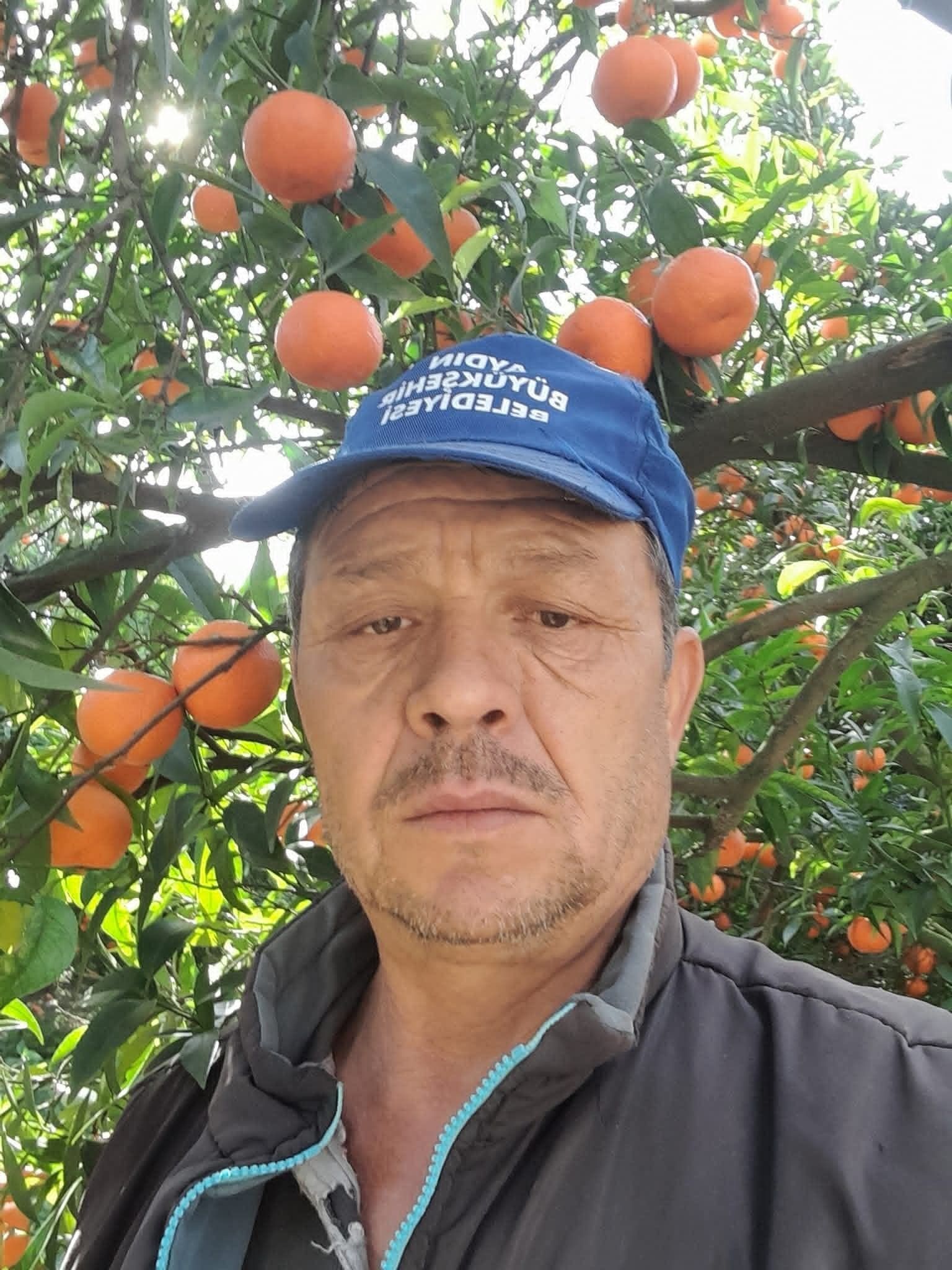 Aydın Köşk’te Seyyar Pide Fırını Taşıyan Traktör Devrildi.. Evli Ve 2 Çocuk Babası Hayatını Kaybetti (4)