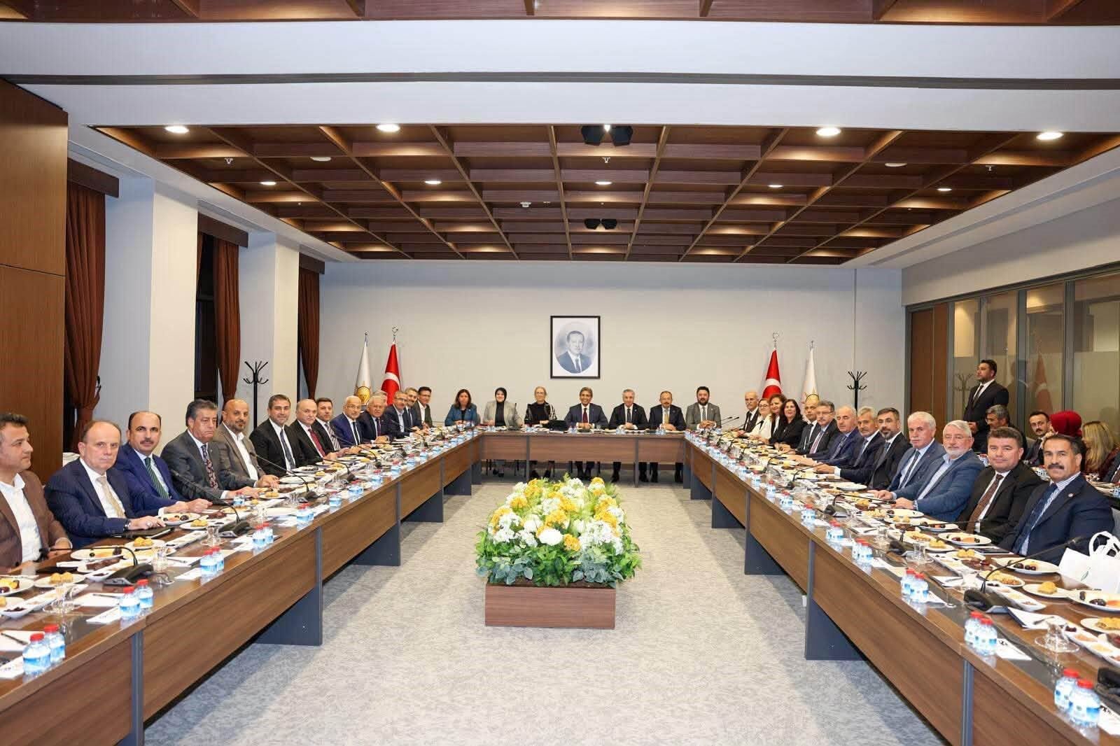 Başkan Çerçioğlu Vatandaşlarımızı Hizmetle Buluşturmaya Devam Edeceğiz (1)