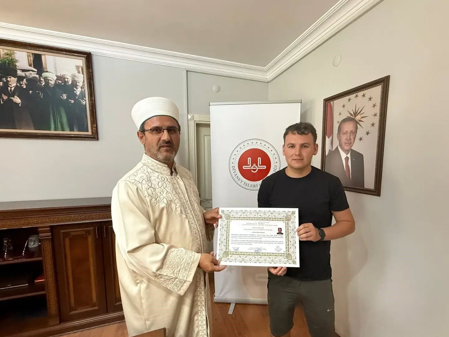 İrlanda’dan Söke’ye Geldi, Bayram Namazından Etkilenip Müslüman Oldu (2)