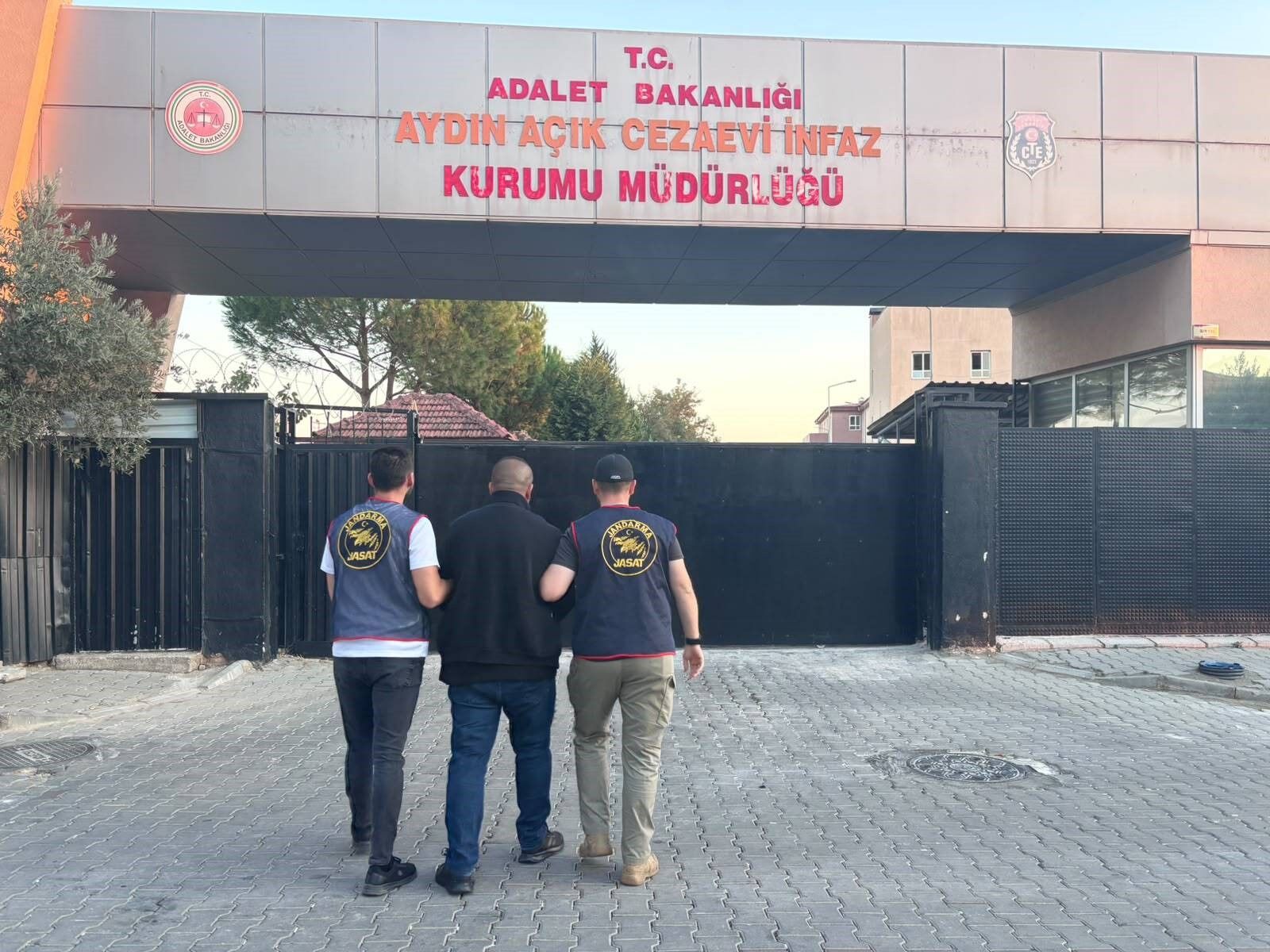 17 yıl hapisle aranıyordu, yakalandı