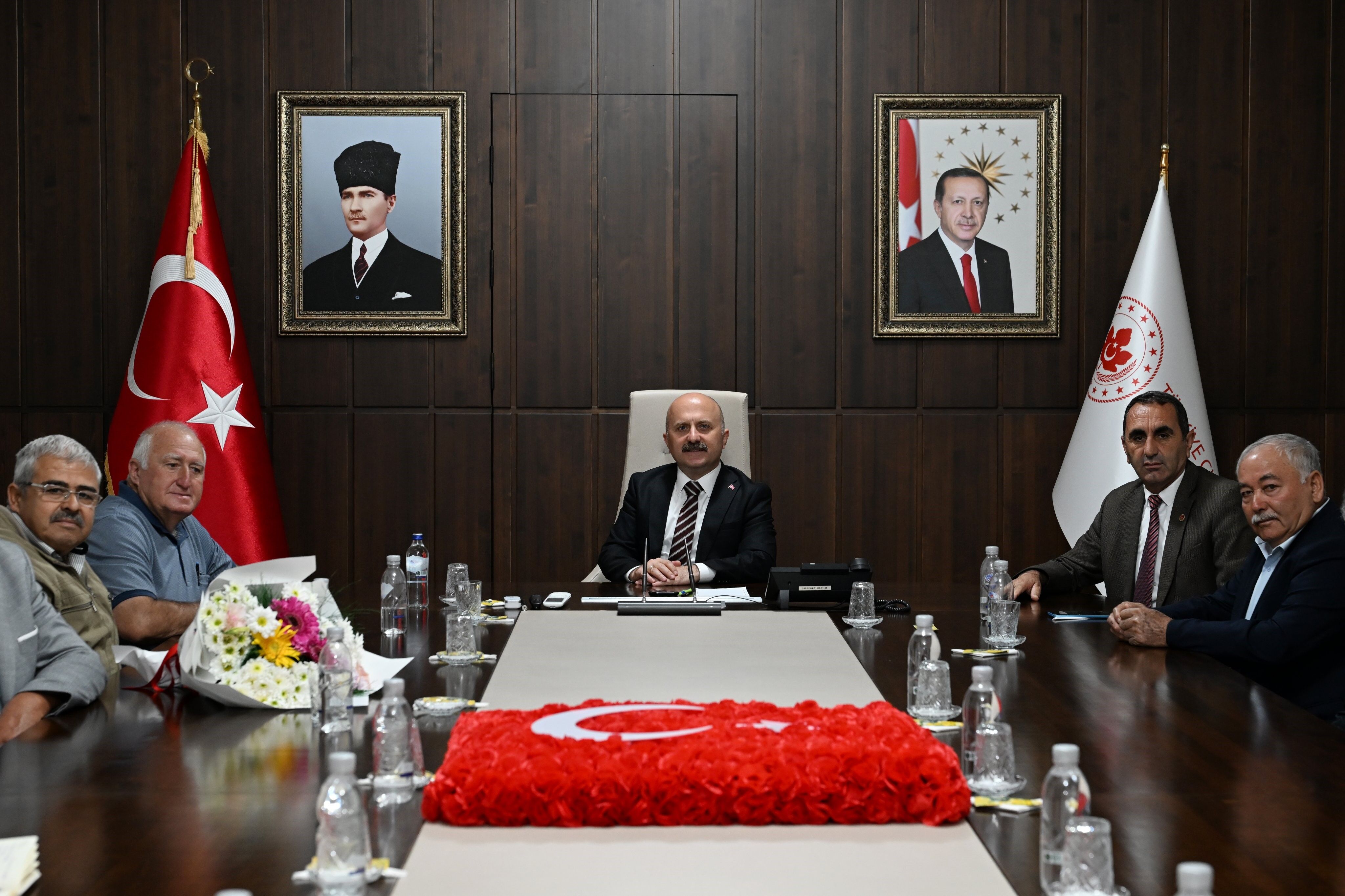Aydın’da muhtarların talepleri masaya yatırıldı