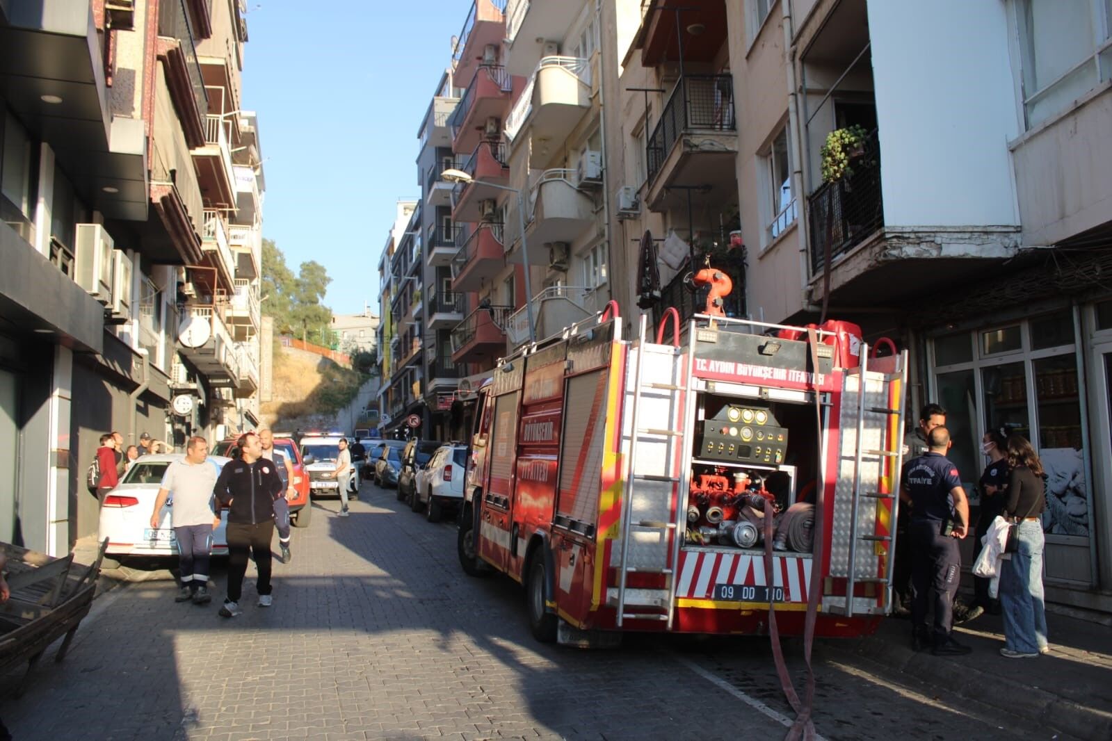 Aydın’da Yangın Çıktı, Ekipler Müdahale Etti (3)